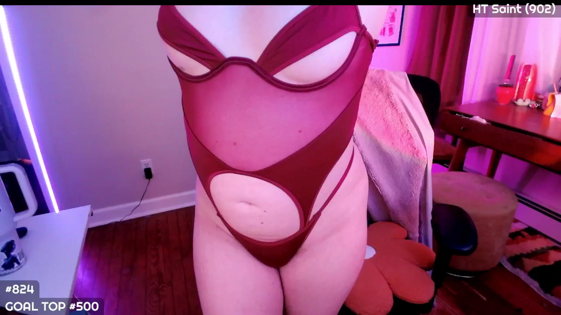 Gallery image thumbnail from MollySnacks's myfreecams stream on, 08/20/2025, 05:09 image 10 of 20