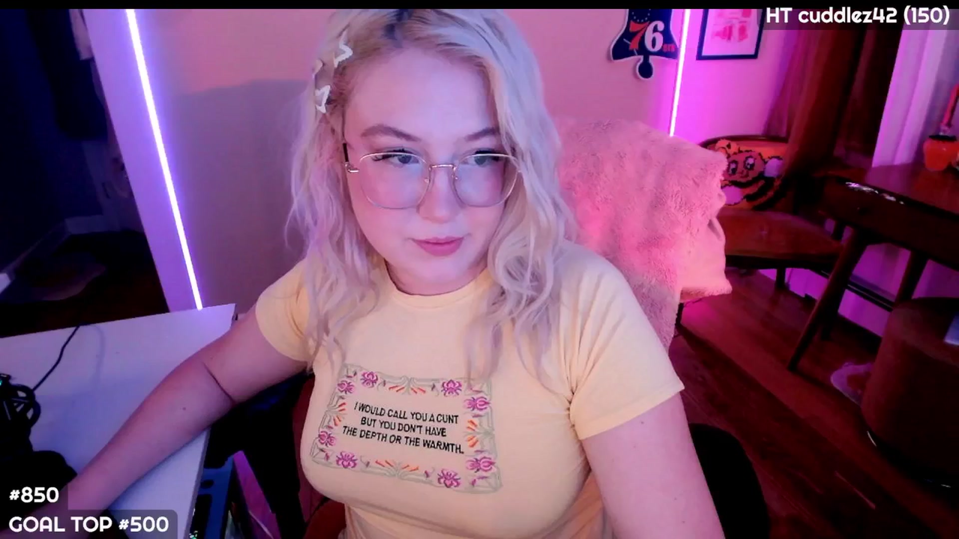 Gallery image thumbnail from MollySnacks's myfreecams stream on, 08/22/2025, 04:26 image 5 of 20