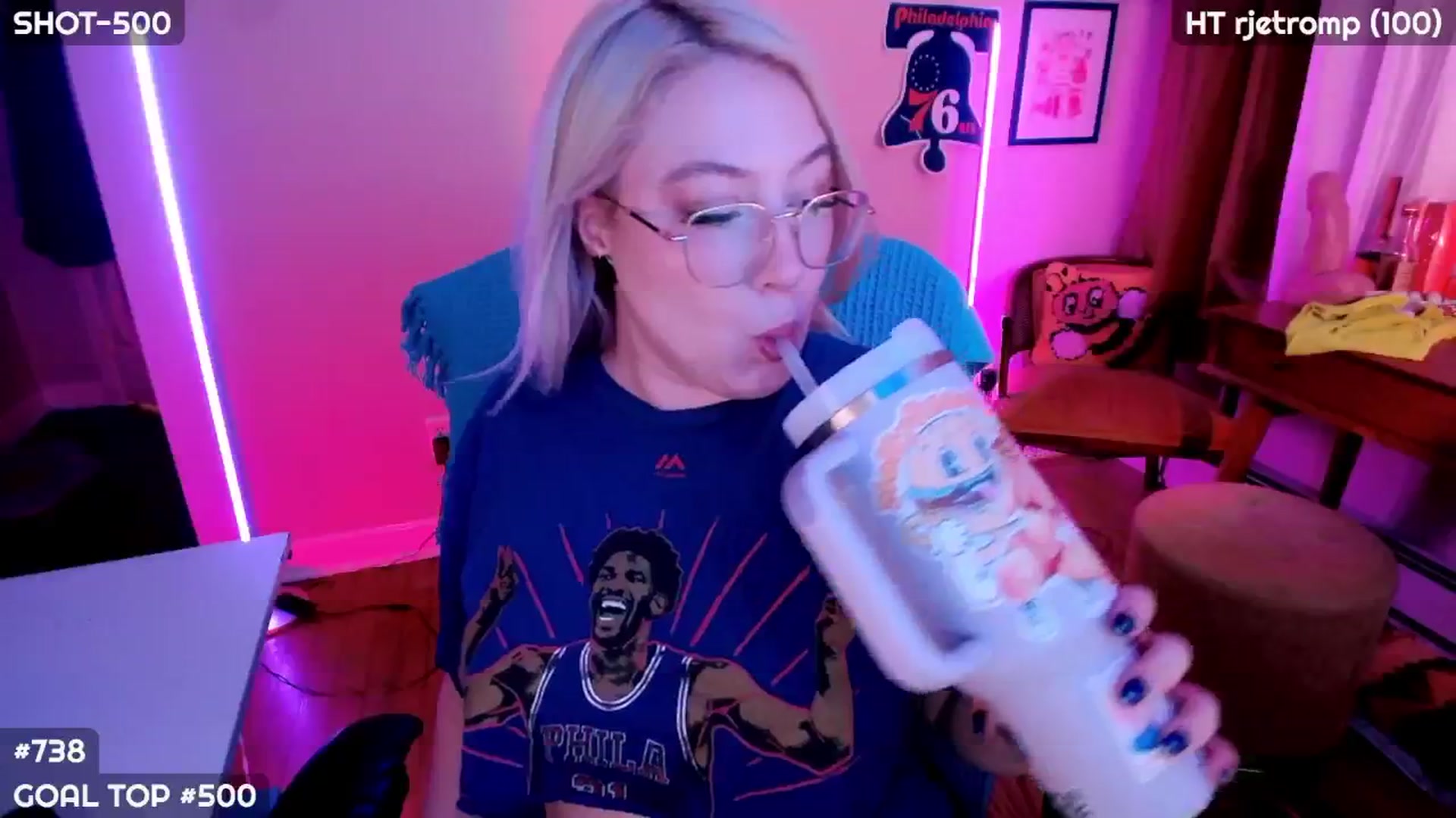 Gallery image thumbnail from MollySnacks's myfreecams stream on, 08/24/2025, 04:47 image 9 of 20