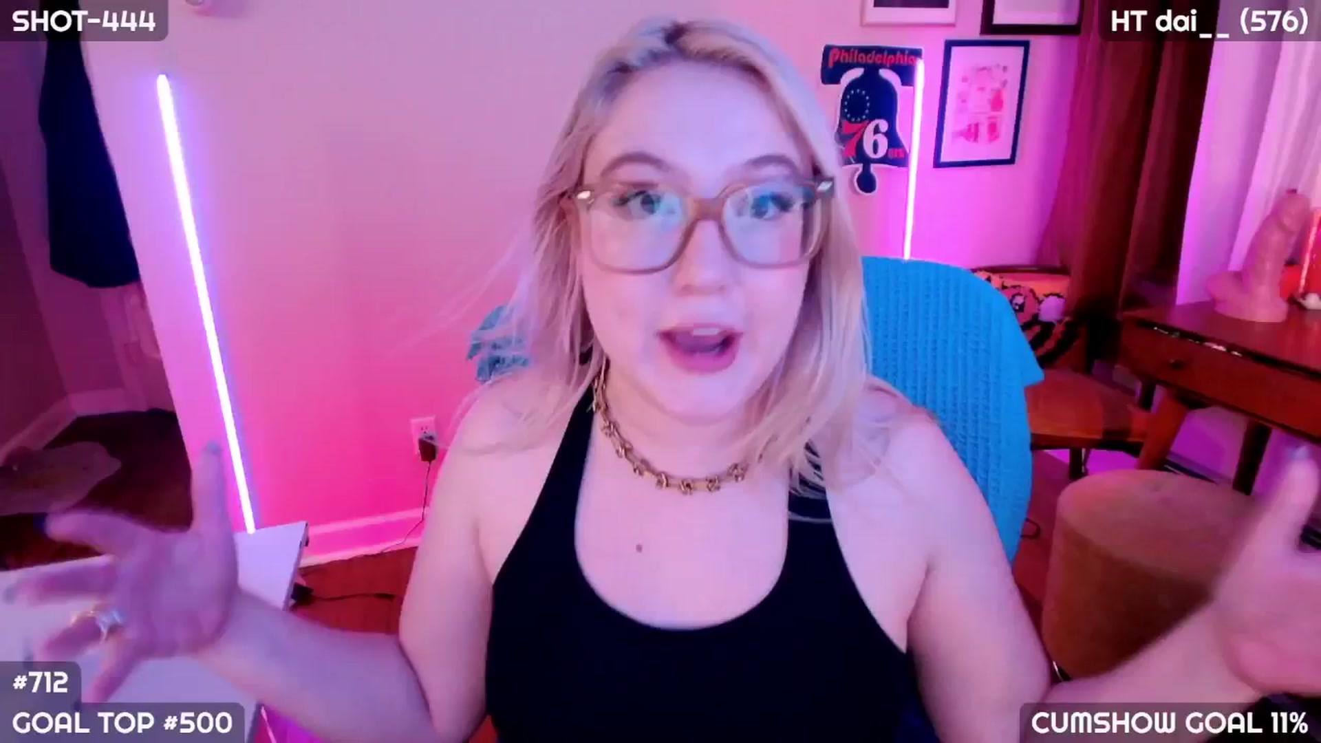 Gallery image thumbnail from MollySnacks's myfreecams stream on, 08/25/2025, 02:25 image 3 of 20