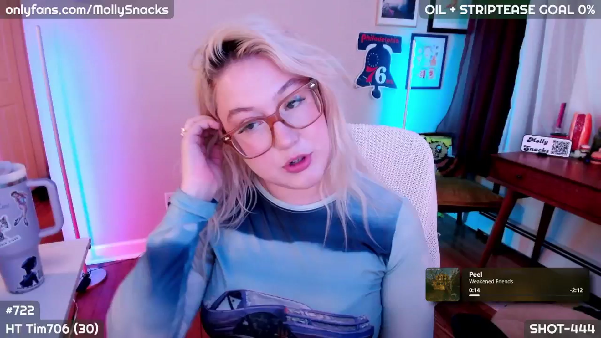Gallery image thumbnail from MollySnacks's myfreecams stream on, 09/27/2025, 03:05 image 1 of 20