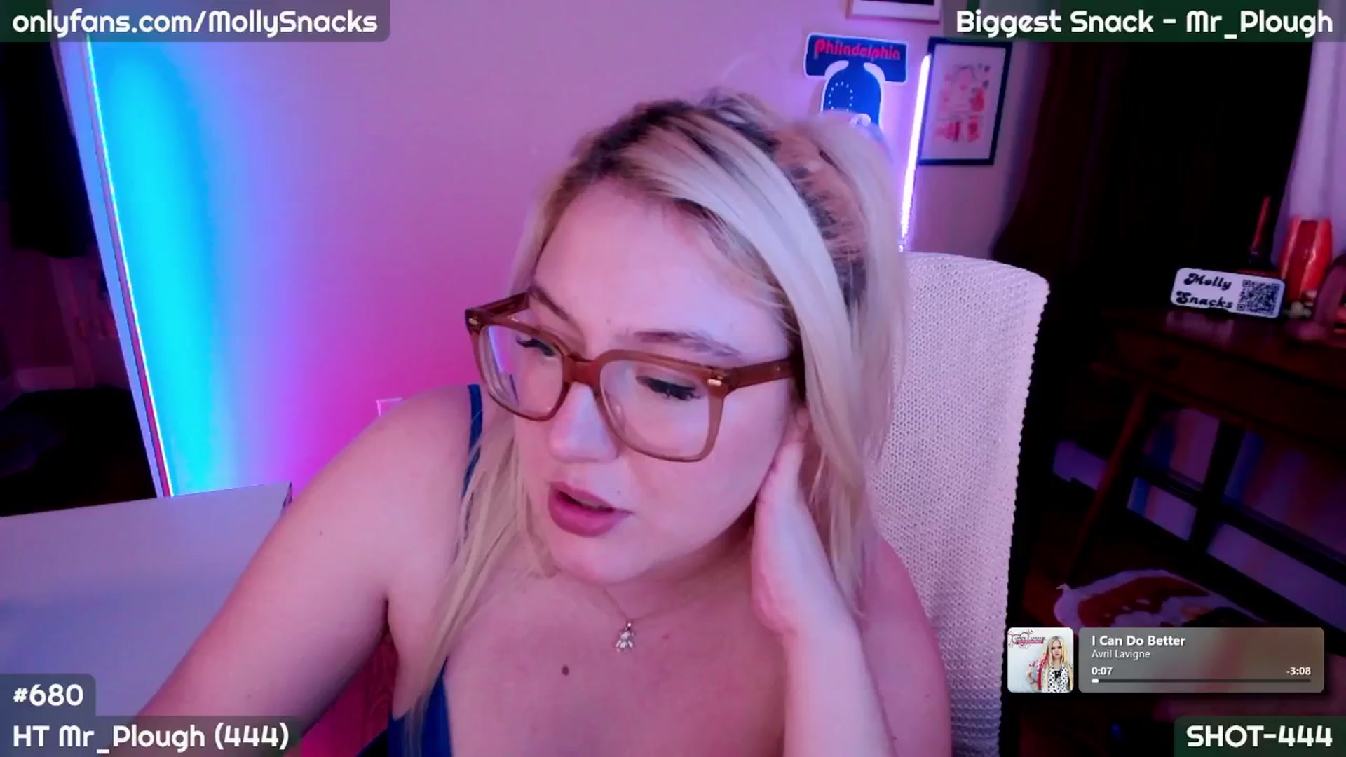 Gallery image thumbnail from MollySnacks's myfreecams stream on, 09/30/2025, 04:45 image 20 of 20