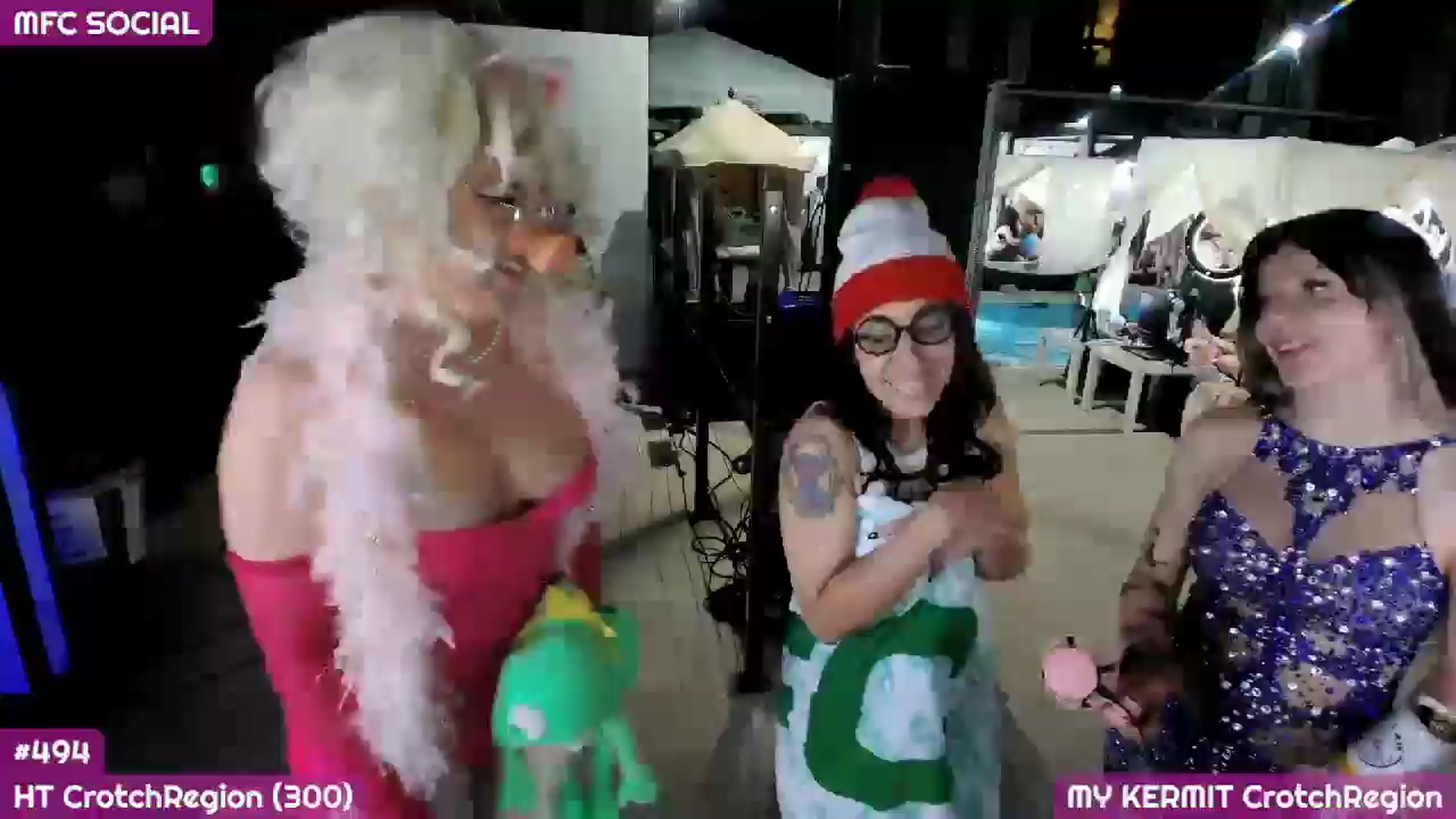 Gallery image thumbnail from MollySnacks's myfreecams stream on, 10/09/2025, 03:46 image 9 of 20