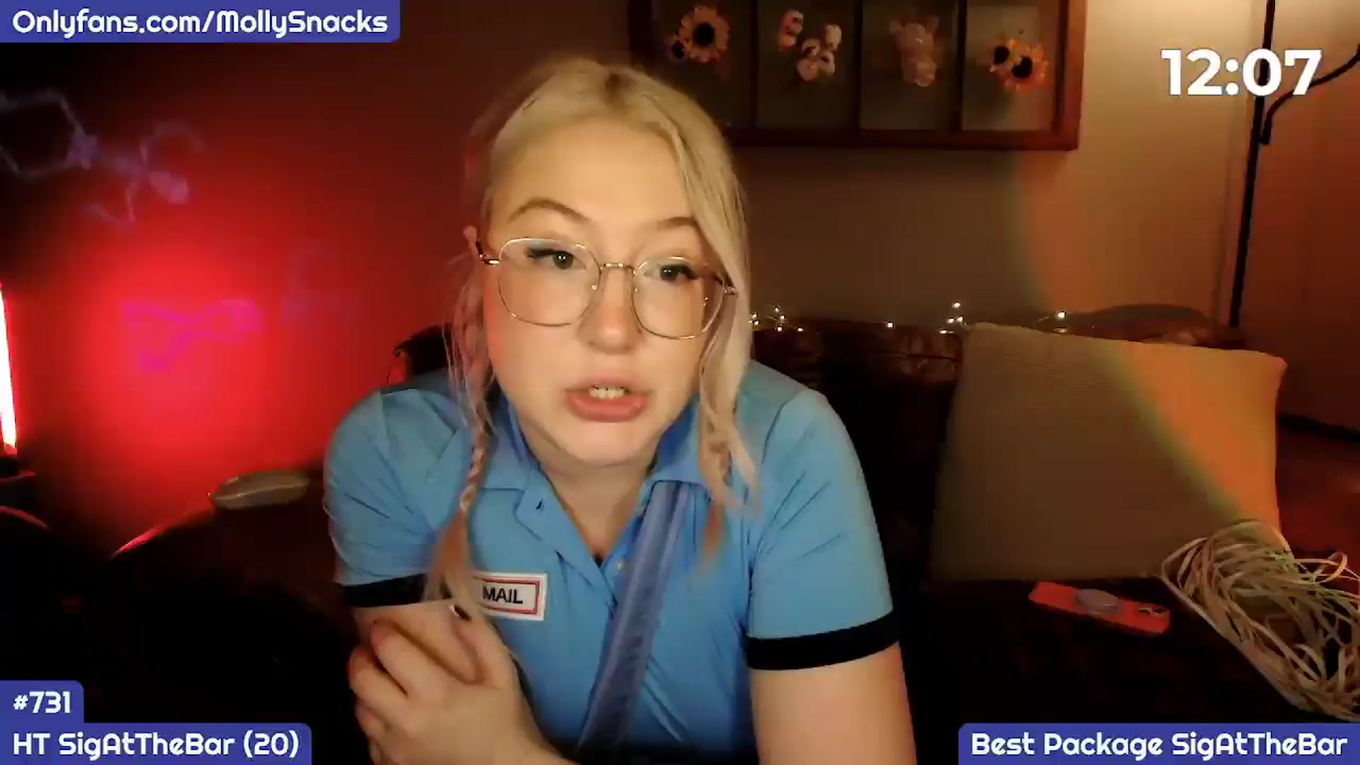 Gallery image thumbnail from MollySnacks's myfreecams stream on, 10/21/2025, 01:37 image 18 of 20