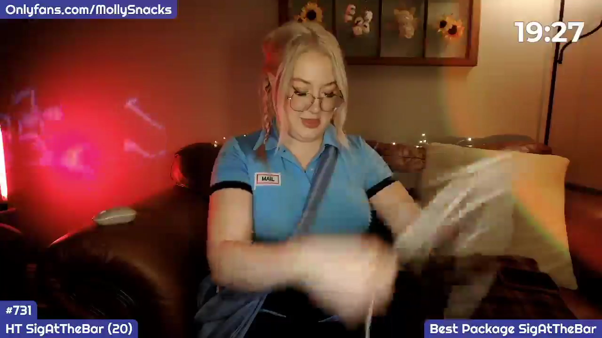 Gallery image thumbnail from MollySnacks's myfreecams stream on, 10/21/2025, 01:37 image 7 of 20