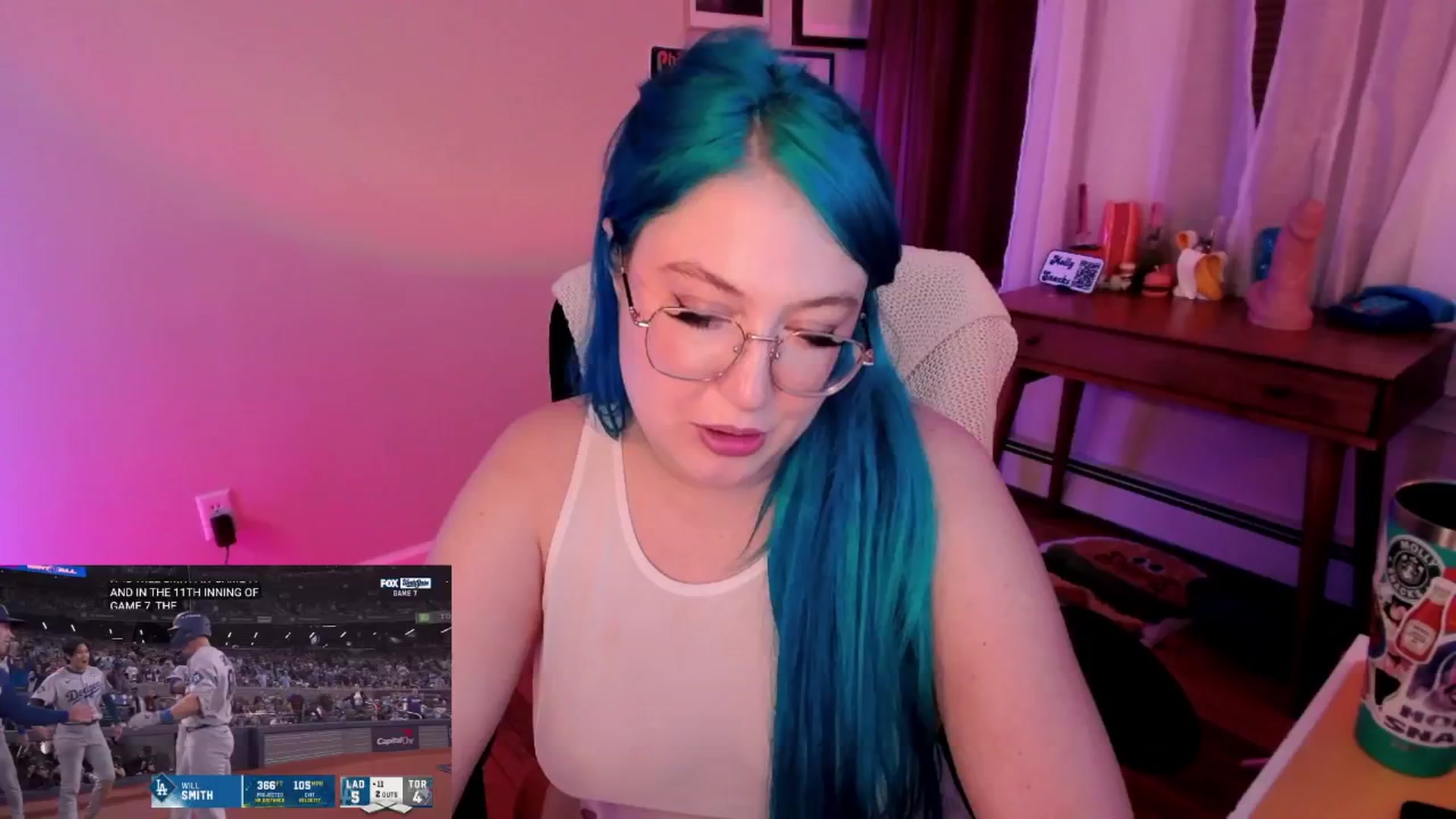 Gallery image thumbnail from MollySnacks's myfreecams stream on, 11/02/2025, 04:32 image 19 of 20