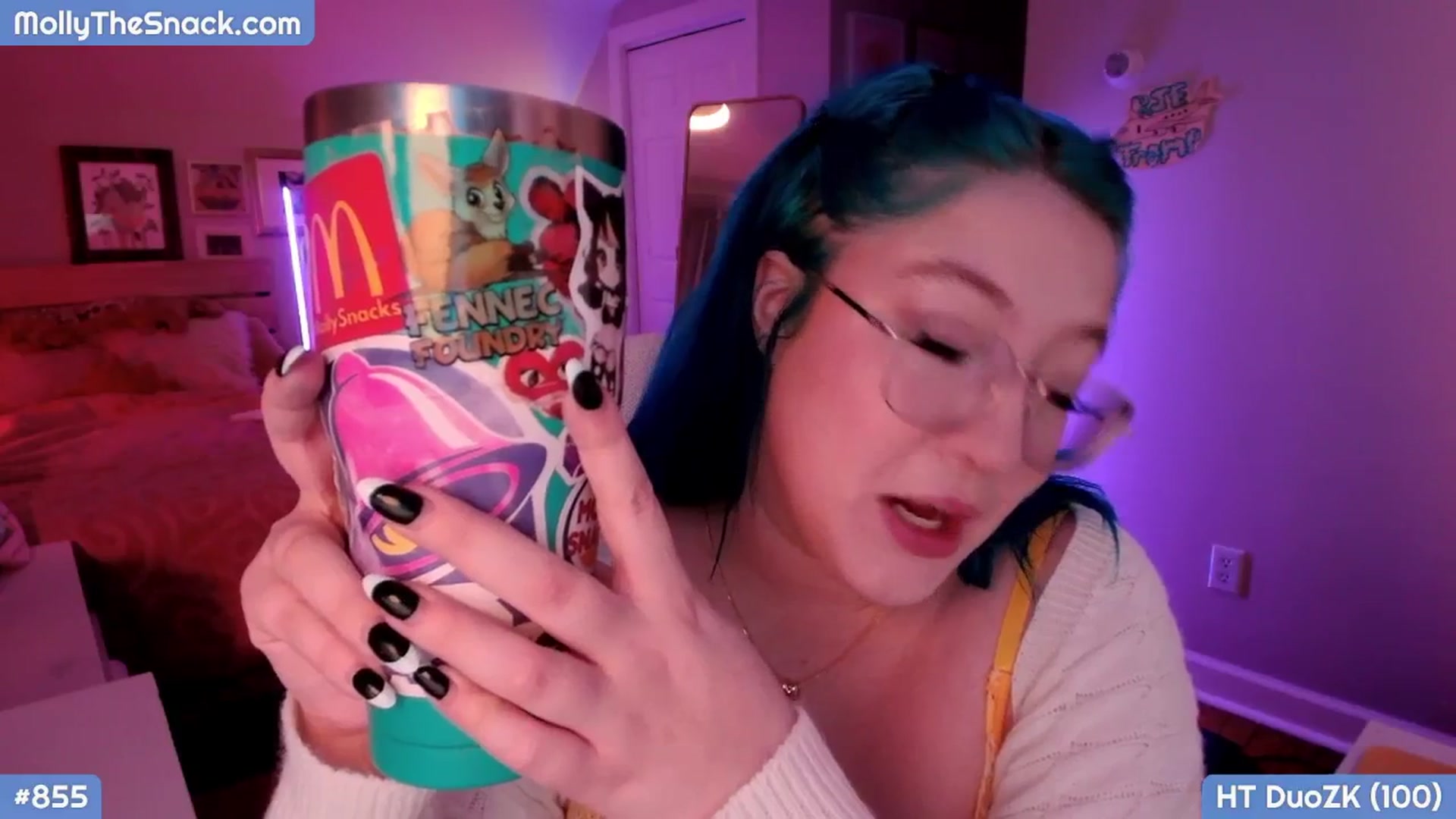 Gallery image thumbnail from MollySnacks's myfreecams stream on, 11/04/2025, 03:30 image 2 of 20
