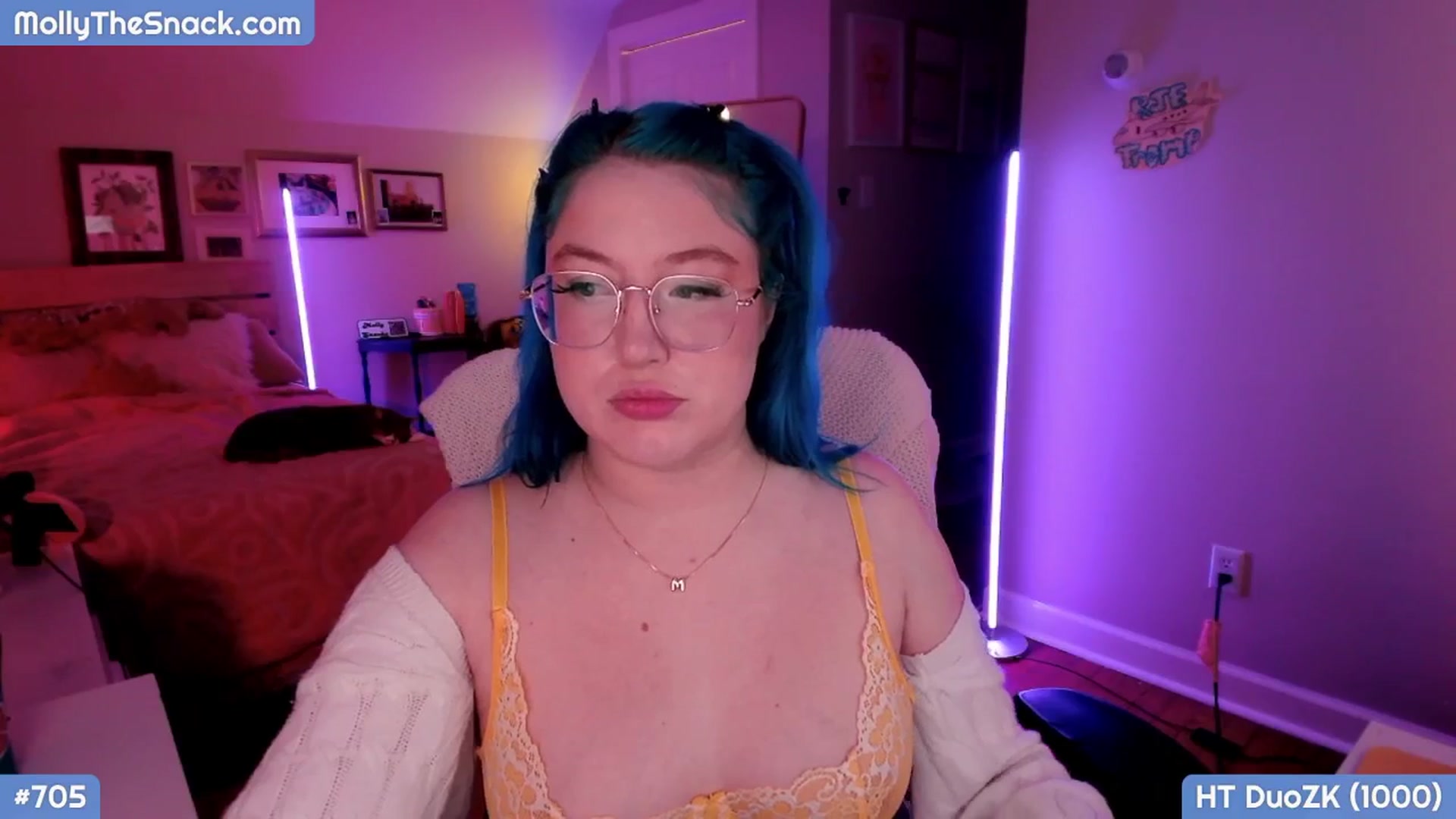Gallery image thumbnail from MollySnacks's myfreecams stream on, 11/04/2025, 03:30 image 20 of 20