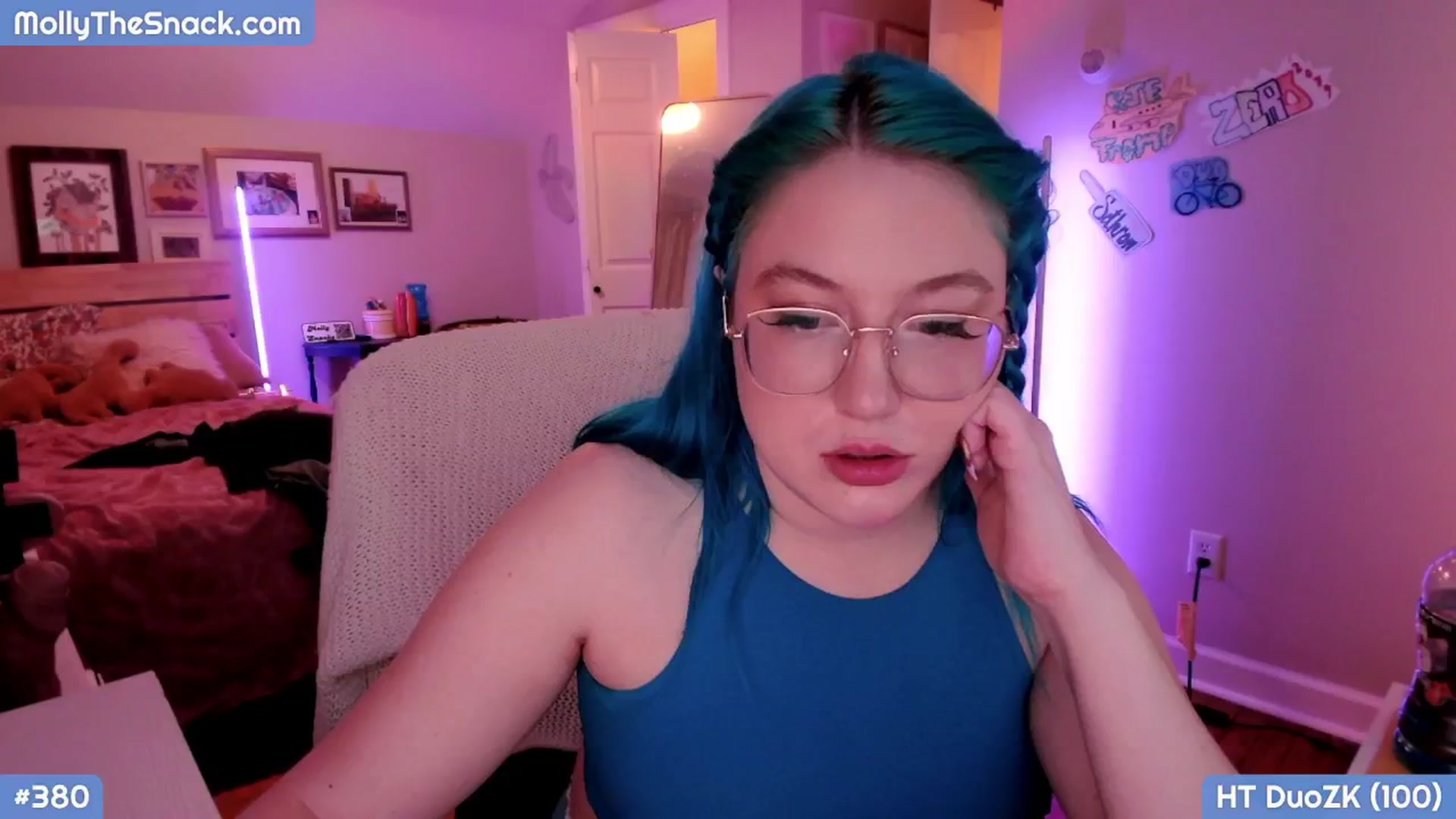 Gallery image thumbnail from MollySnacks's myfreecams stream on, 11/10/2025, 04:00 image 2 of 20