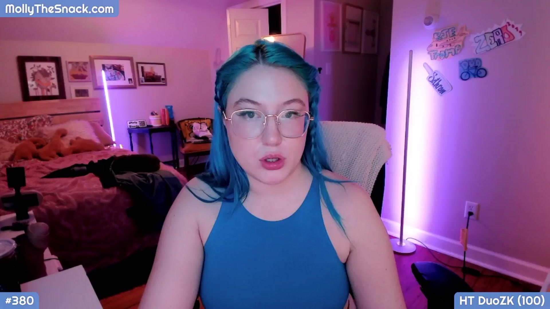 Gallery image thumbnail from MollySnacks's myfreecams stream on, 11/10/2025, 04:00 image 16 of 20