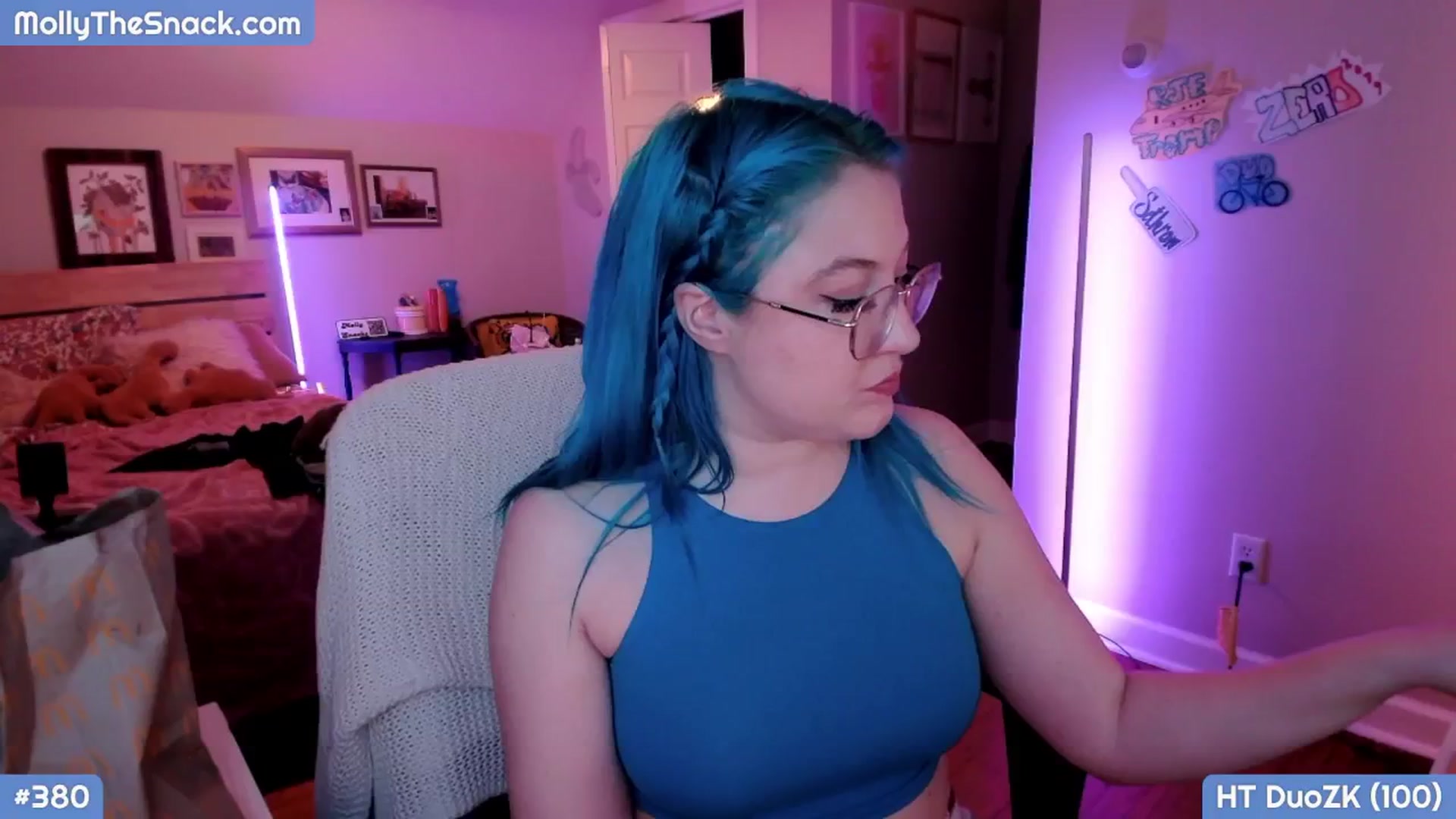 Gallery image thumbnail from MollySnacks's myfreecams stream on, 11/10/2025, 04:00 image 13 of 20