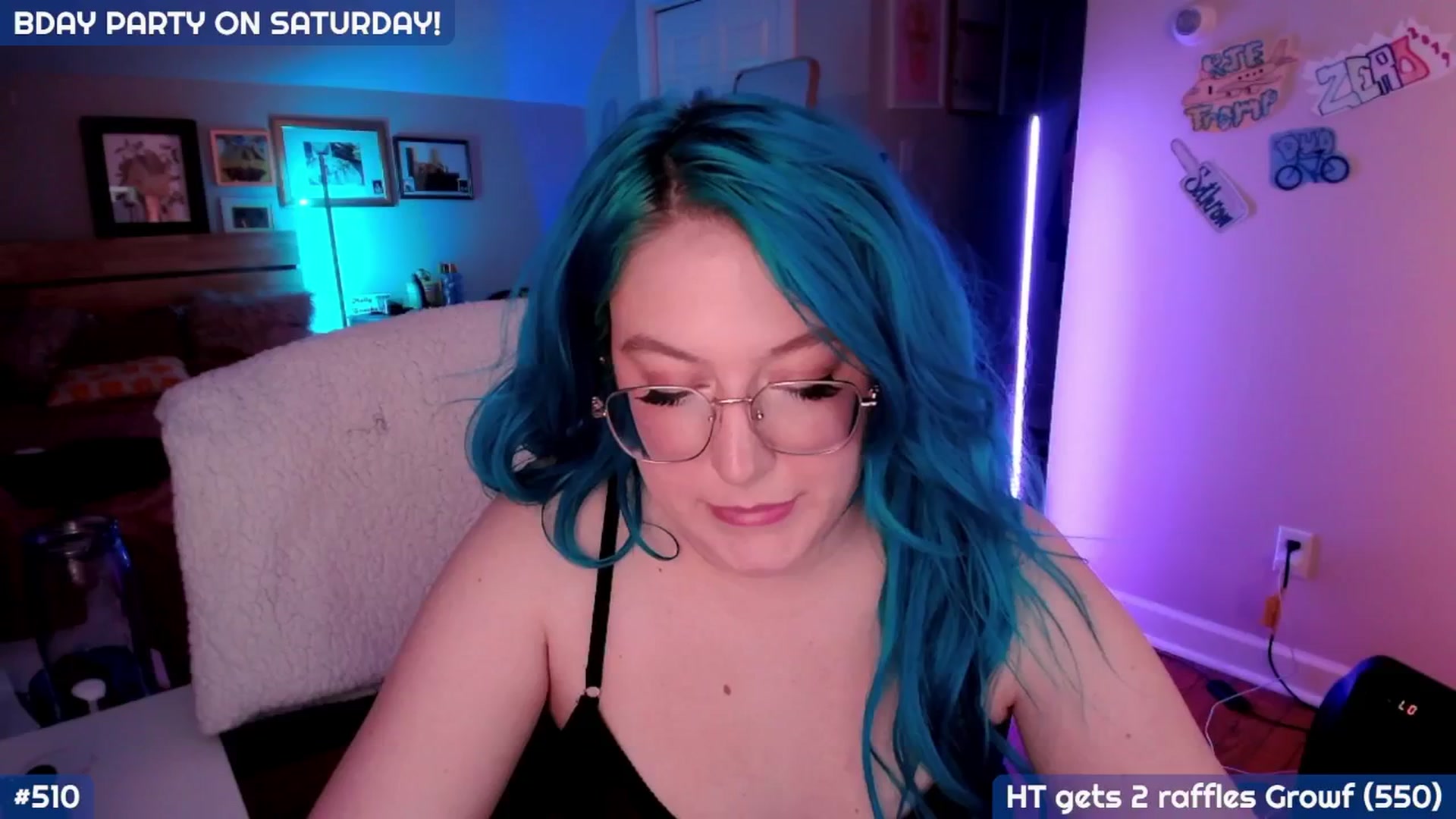 Gallery image thumbnail from MollySnacks's myfreecams stream on, 11/20/2025, 05:35 image 13 of 20