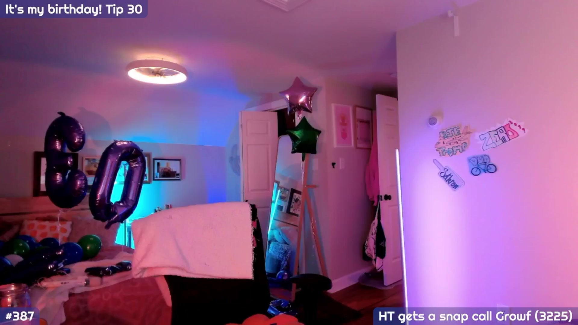 Gallery image thumbnail from MollySnacks's myfreecams stream on, 11/23/2025, 03:13 image 9 of 20