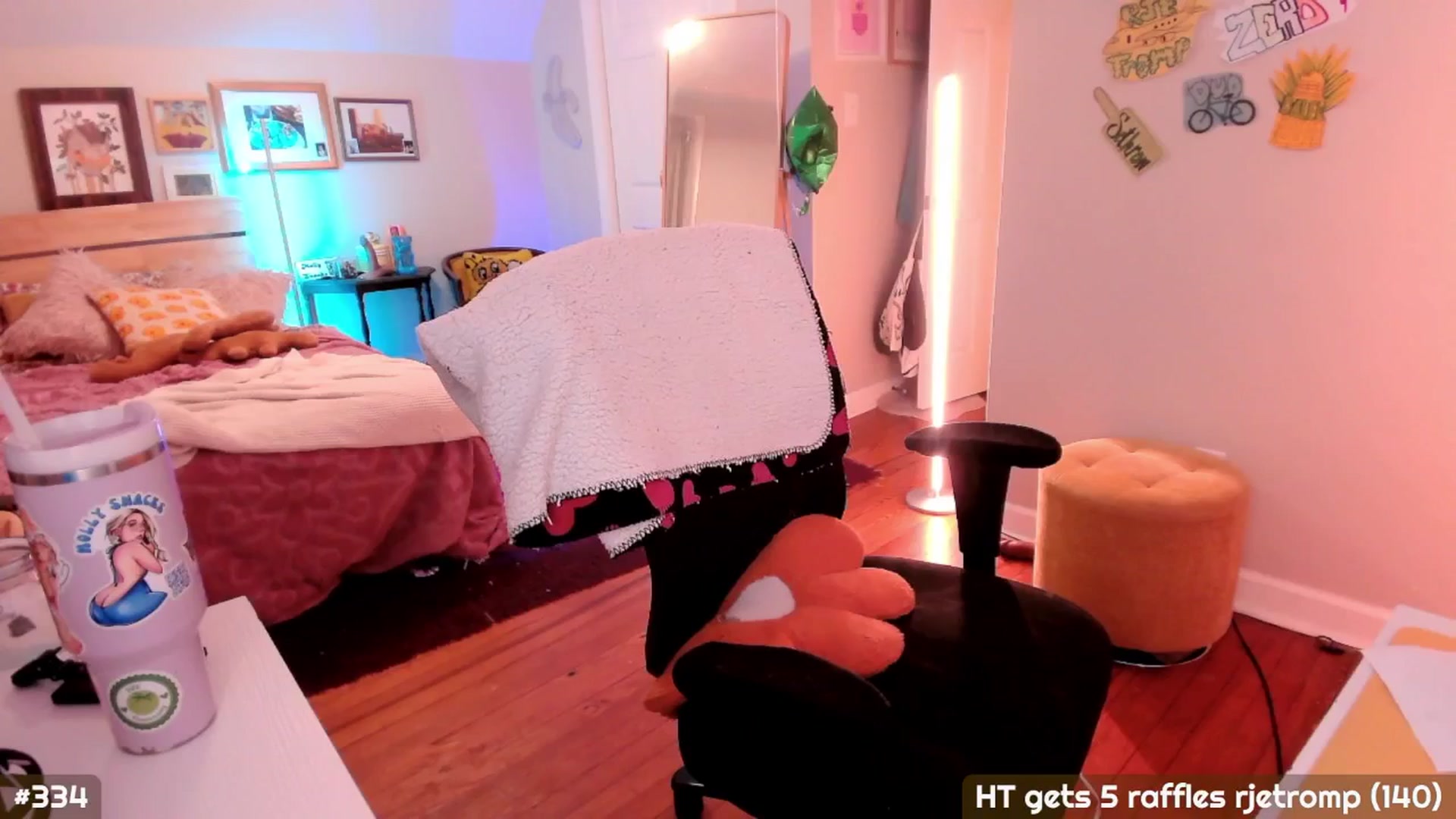 Gallery image thumbnail from MollySnacks's myfreecams stream on, 11/28/2025, 04:29 image 20 of 20
