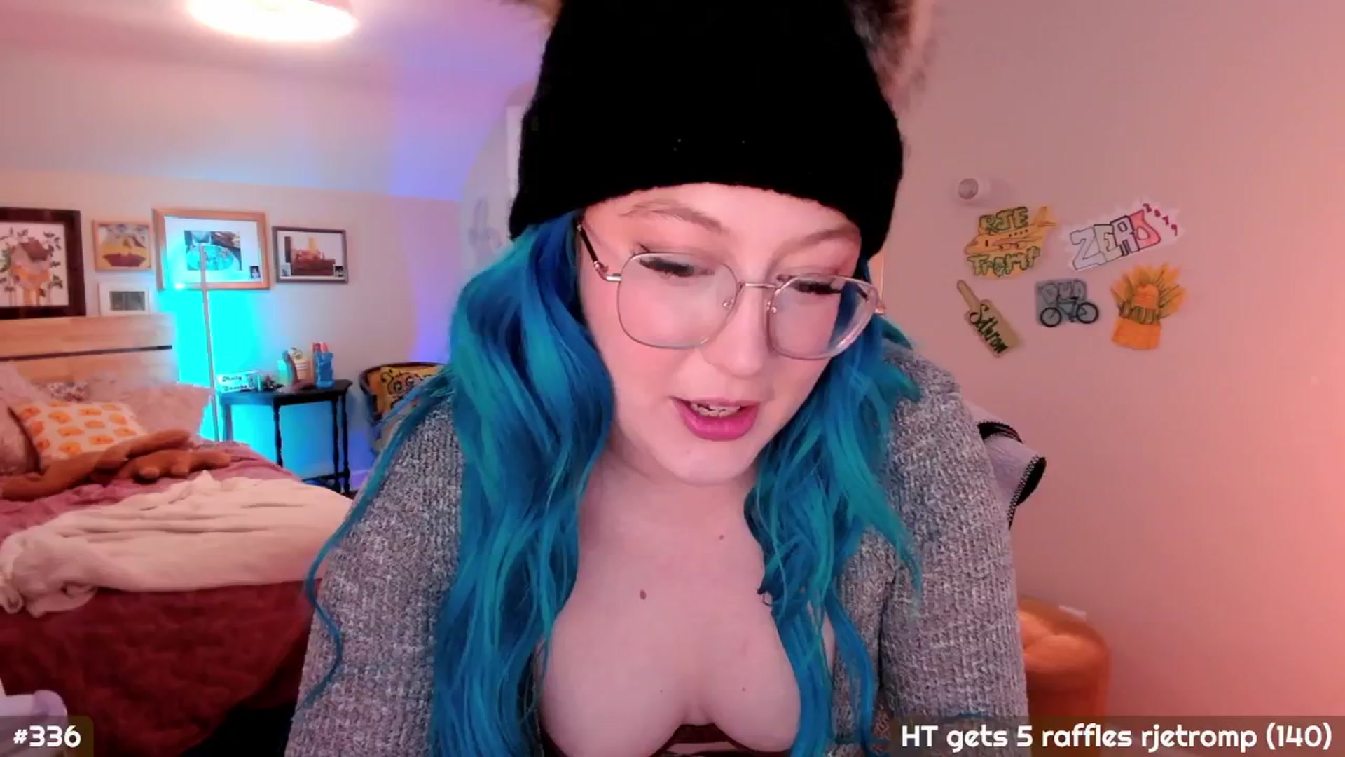 Gallery image thumbnail from MollySnacks's myfreecams stream on, 11/28/2025, 04:29 image 14 of 20