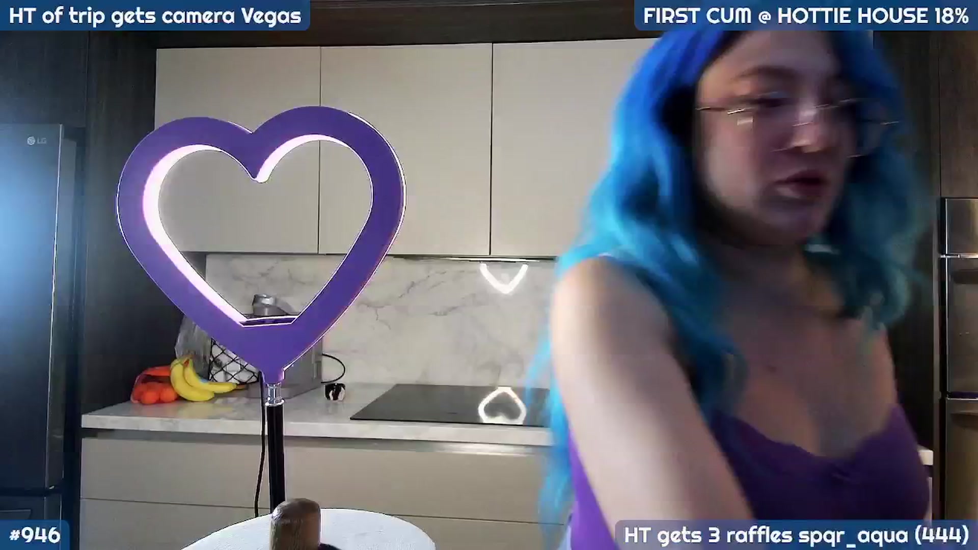 Gallery image thumbnail from MollySnacks's myfreecams stream on, 12/03/2025, 05:57 image 8 of 20