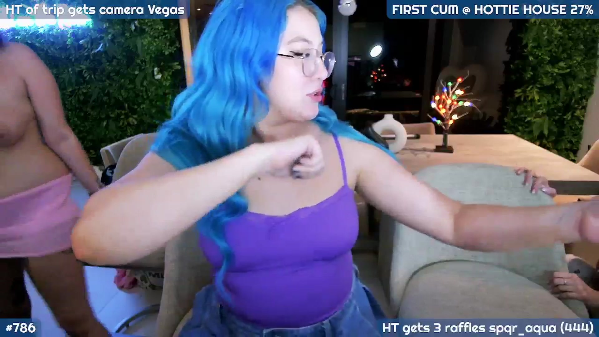 Gallery image thumbnail from MollySnacks's myfreecams stream on, 12/03/2025, 05:57 image 15 of 20