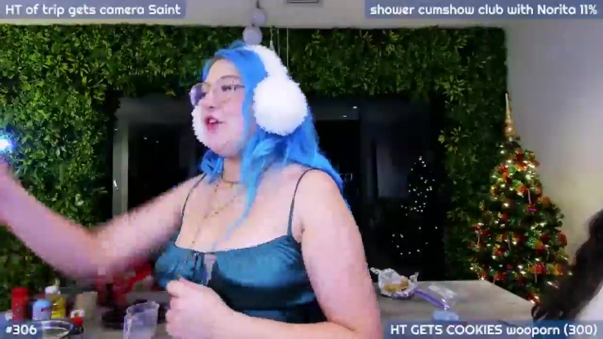 Gallery image thumbnail from MollySnacks's myfreecams stream on, 12/05/2025, 03:23 image 17 of 20