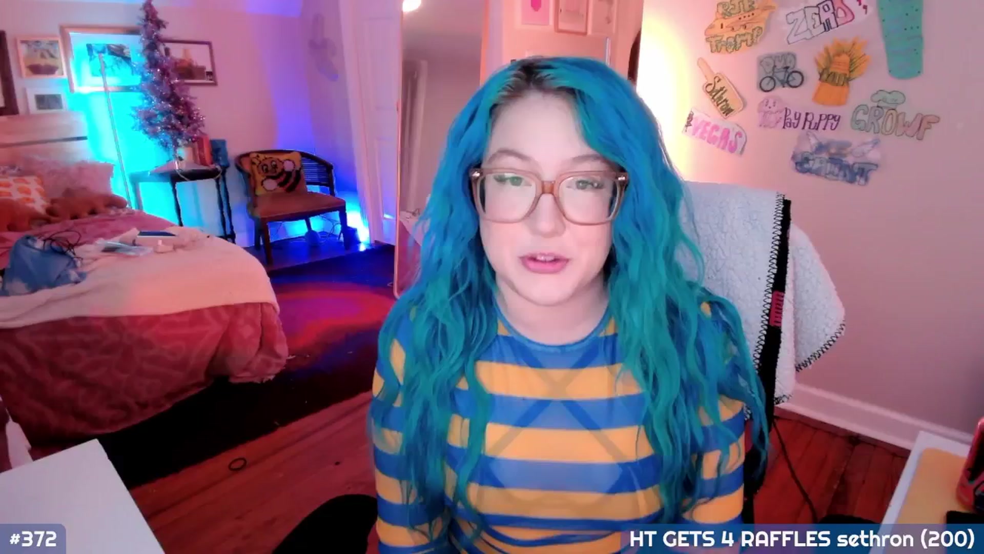 Gallery image thumbnail from MollySnacks's myfreecams stream on, 12/11/2025, 04:46 image 2 of 20