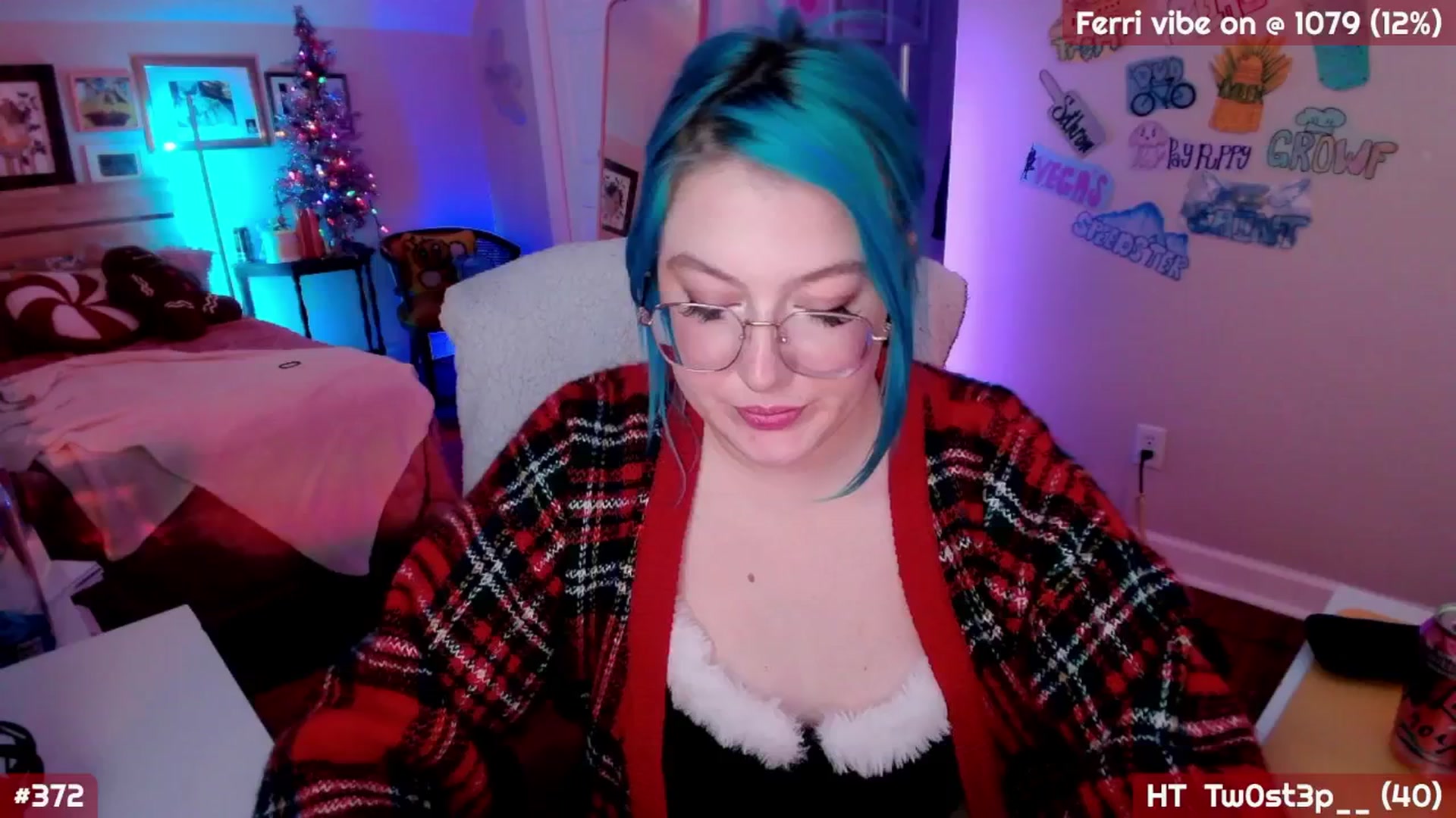 Gallery image thumbnail from MollySnacks's myfreecams stream on, 12/15/2025, 04:03 image 9 of 20