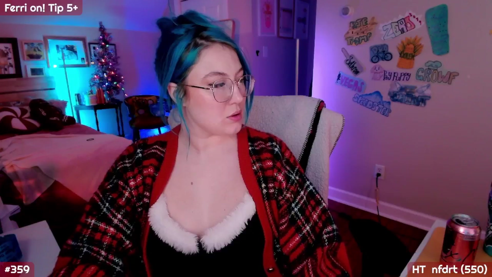 Gallery image thumbnail from MollySnacks's myfreecams stream on, 12/15/2025, 06:13 image 13 of 20