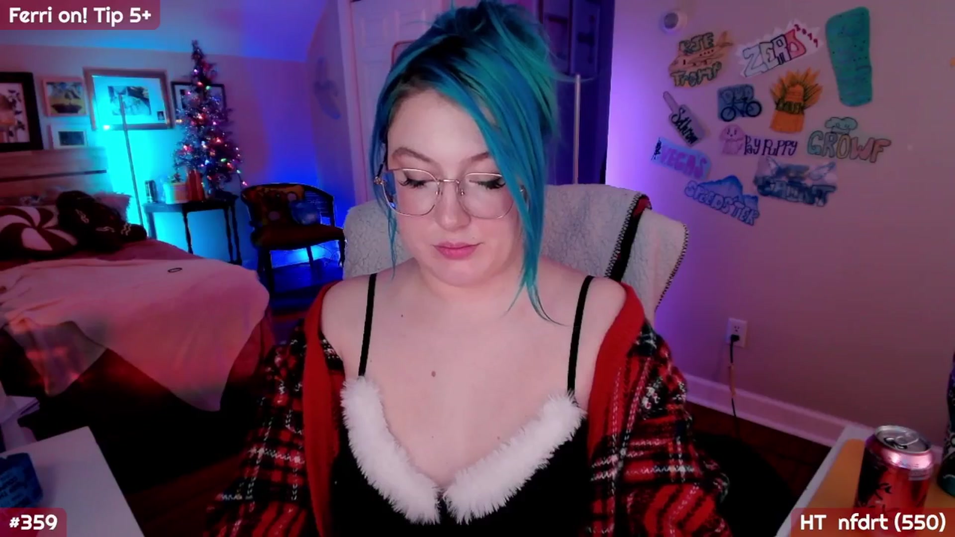 Gallery image thumbnail from MollySnacks's myfreecams stream on, 12/15/2025, 06:13 image 14 of 20