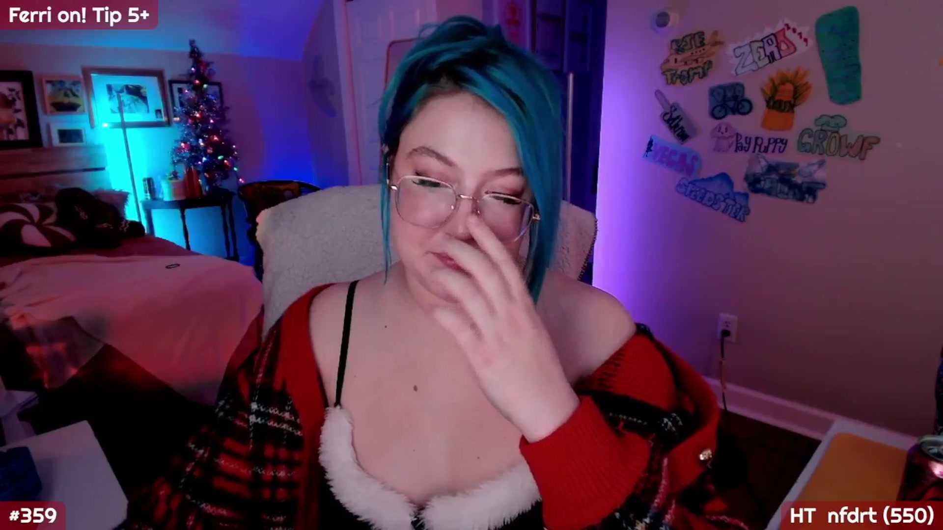 Gallery image thumbnail from MollySnacks's myfreecams stream on, 12/15/2025, 06:13 image 5 of 20