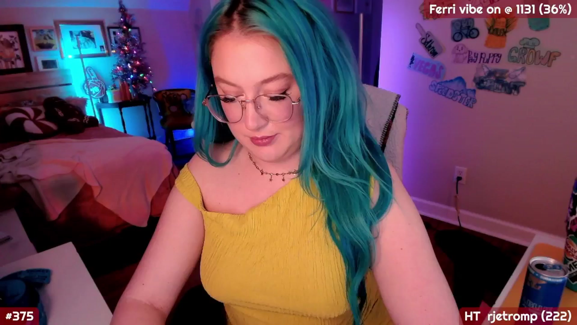 Gallery image thumbnail from MollySnacks's myfreecams stream on, 12/16/2025, 06:09 image 3 of 20