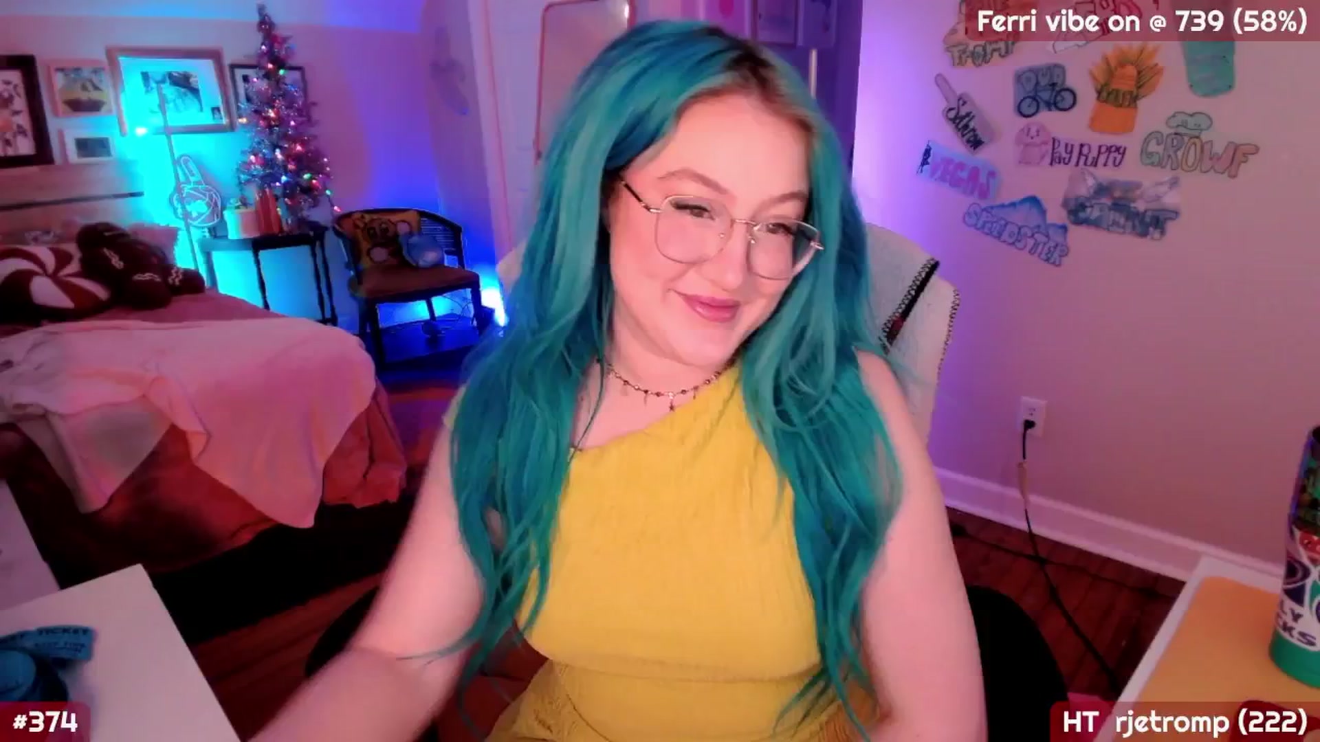 Gallery image thumbnail from MollySnacks's myfreecams stream on, 12/16/2025, 06:09 image 9 of 20