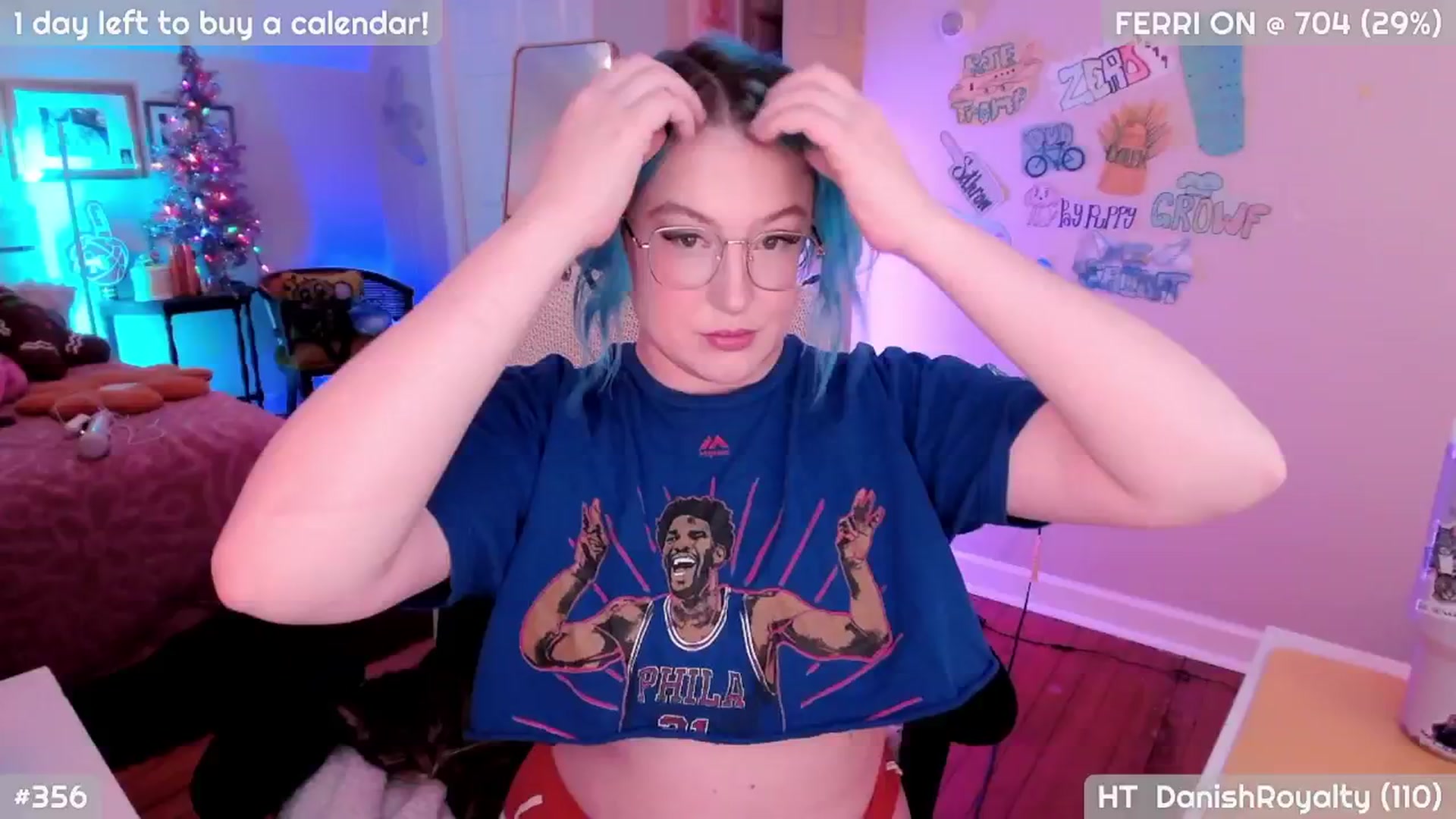 Gallery image thumbnail from MollySnacks's myfreecams stream on, 12/20/2025, 22:35 image 7 of 20