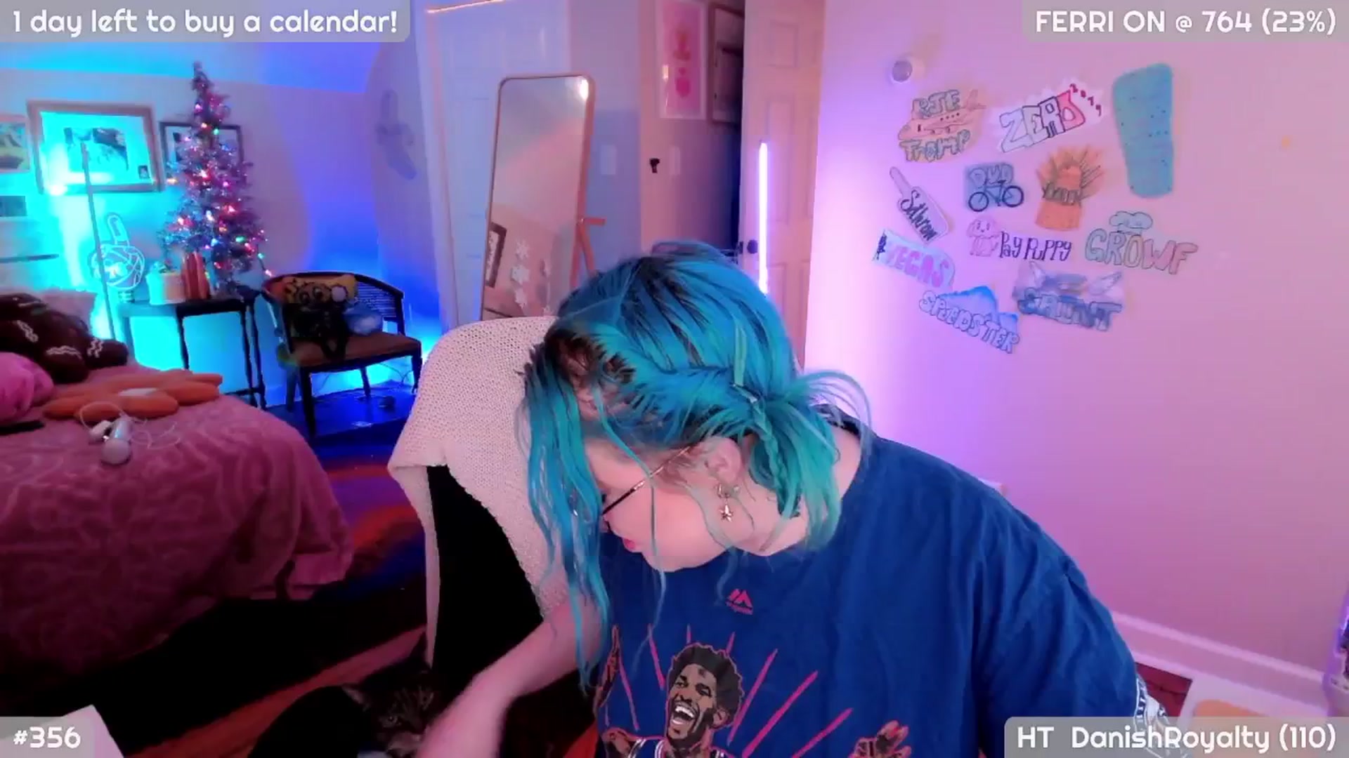 Gallery image thumbnail from MollySnacks's myfreecams stream on, 12/20/2025, 22:35 image 6 of 20