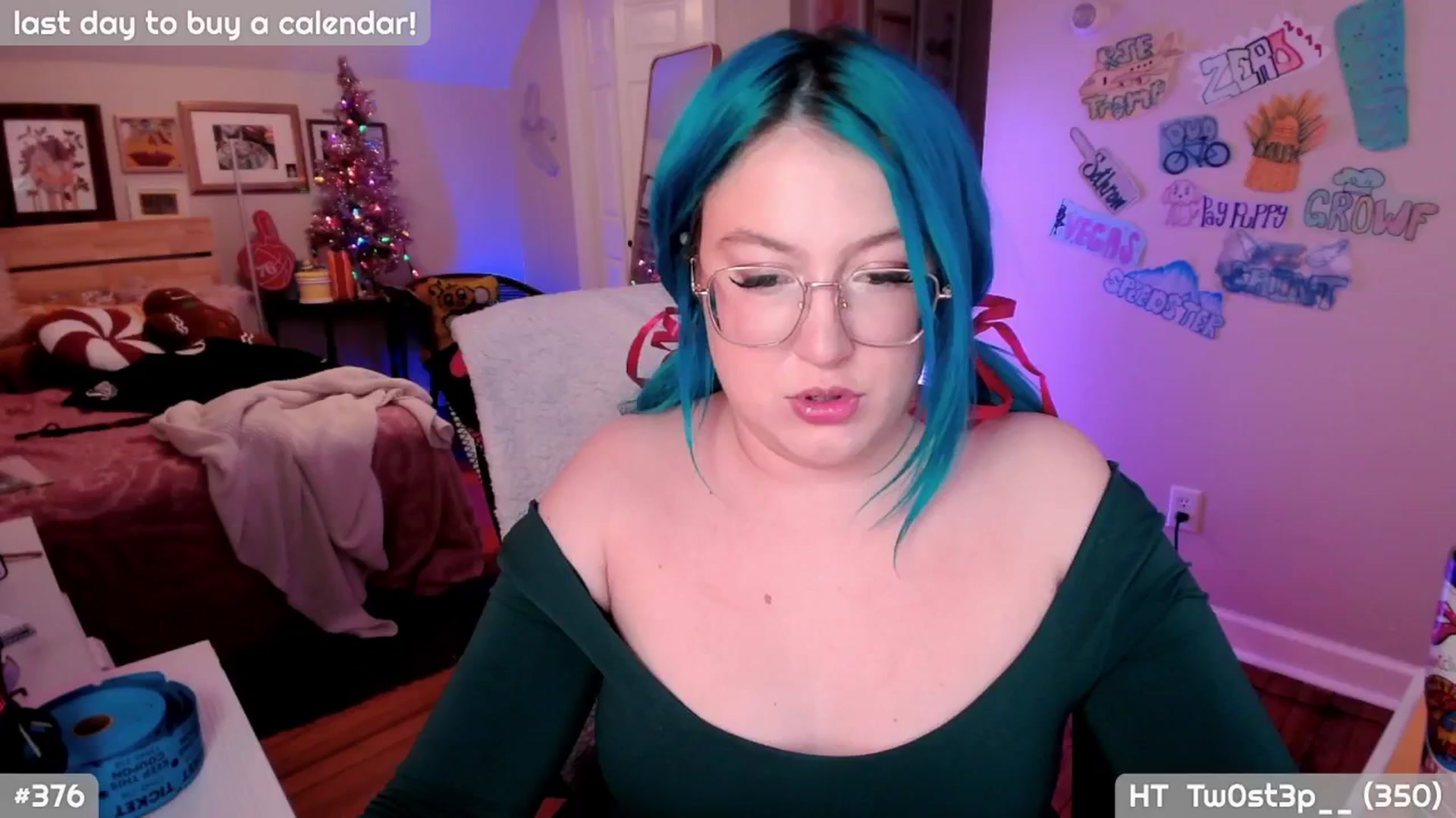 Gallery image thumbnail from MollySnacks's myfreecams stream on, 12/22/2025, 06:12 image 8 of 20