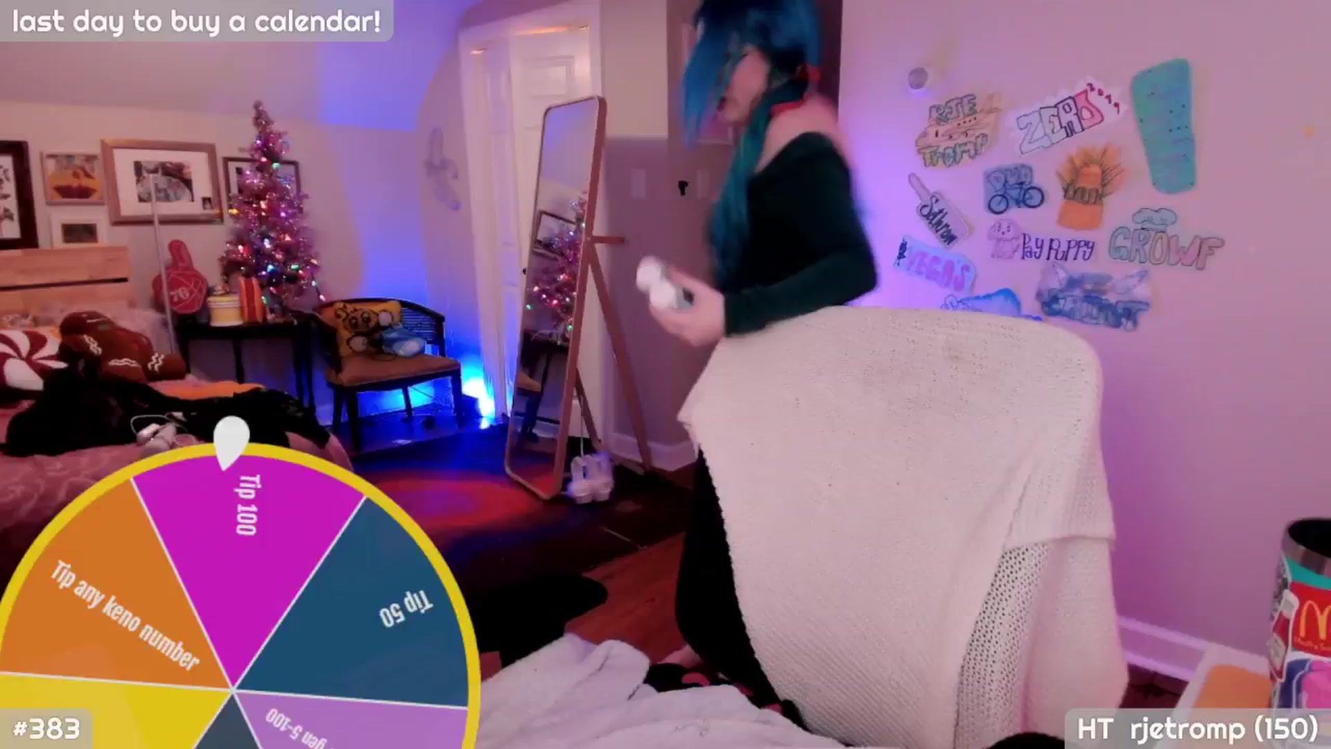 Gallery image thumbnail from MollySnacks's myfreecams stream on, 12/22/2025, 06:12 image 4 of 20