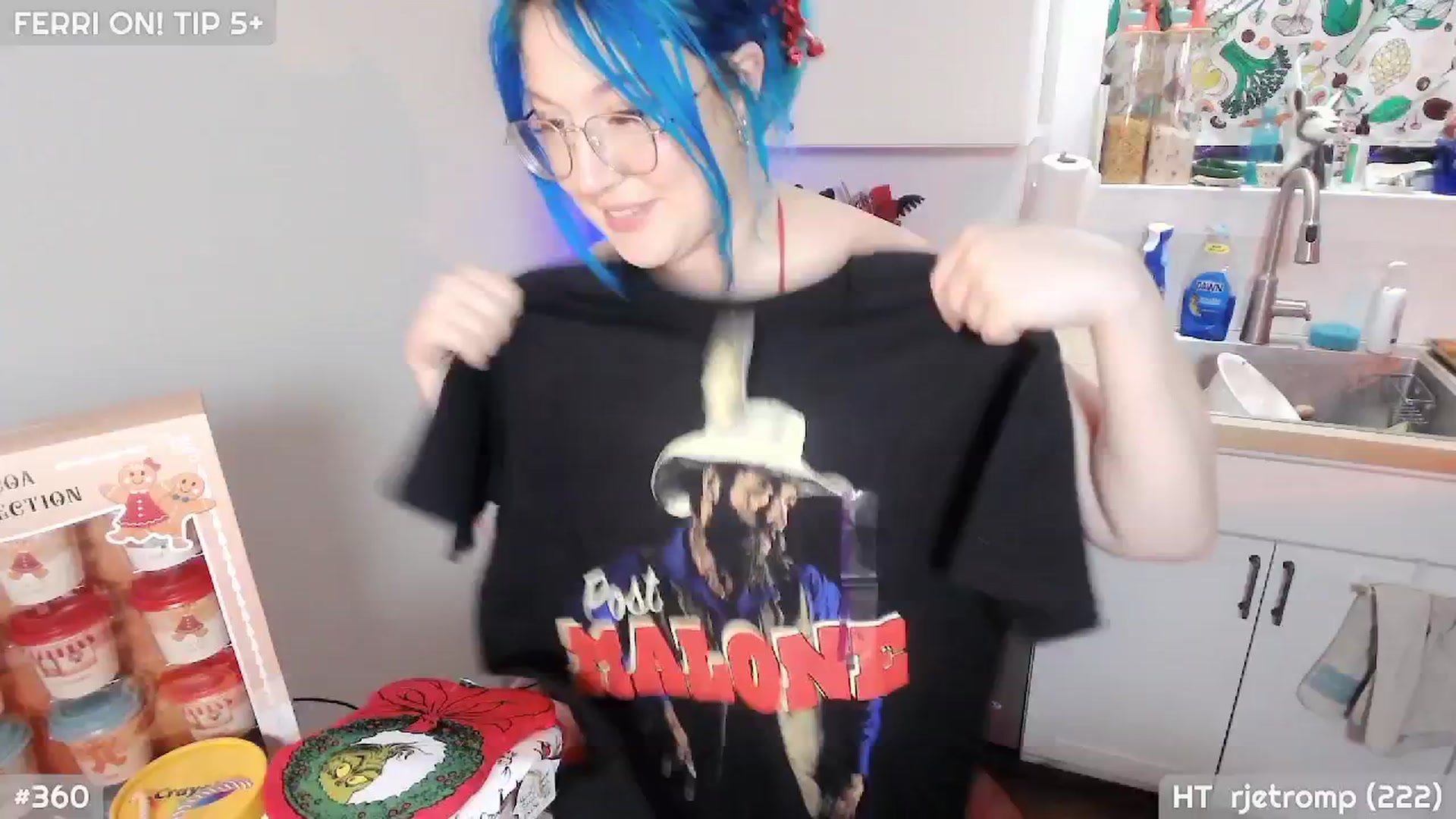 Gallery image thumbnail from MollySnacks's myfreecams stream on, 12/23/2025, 05:09 image 2 of 20