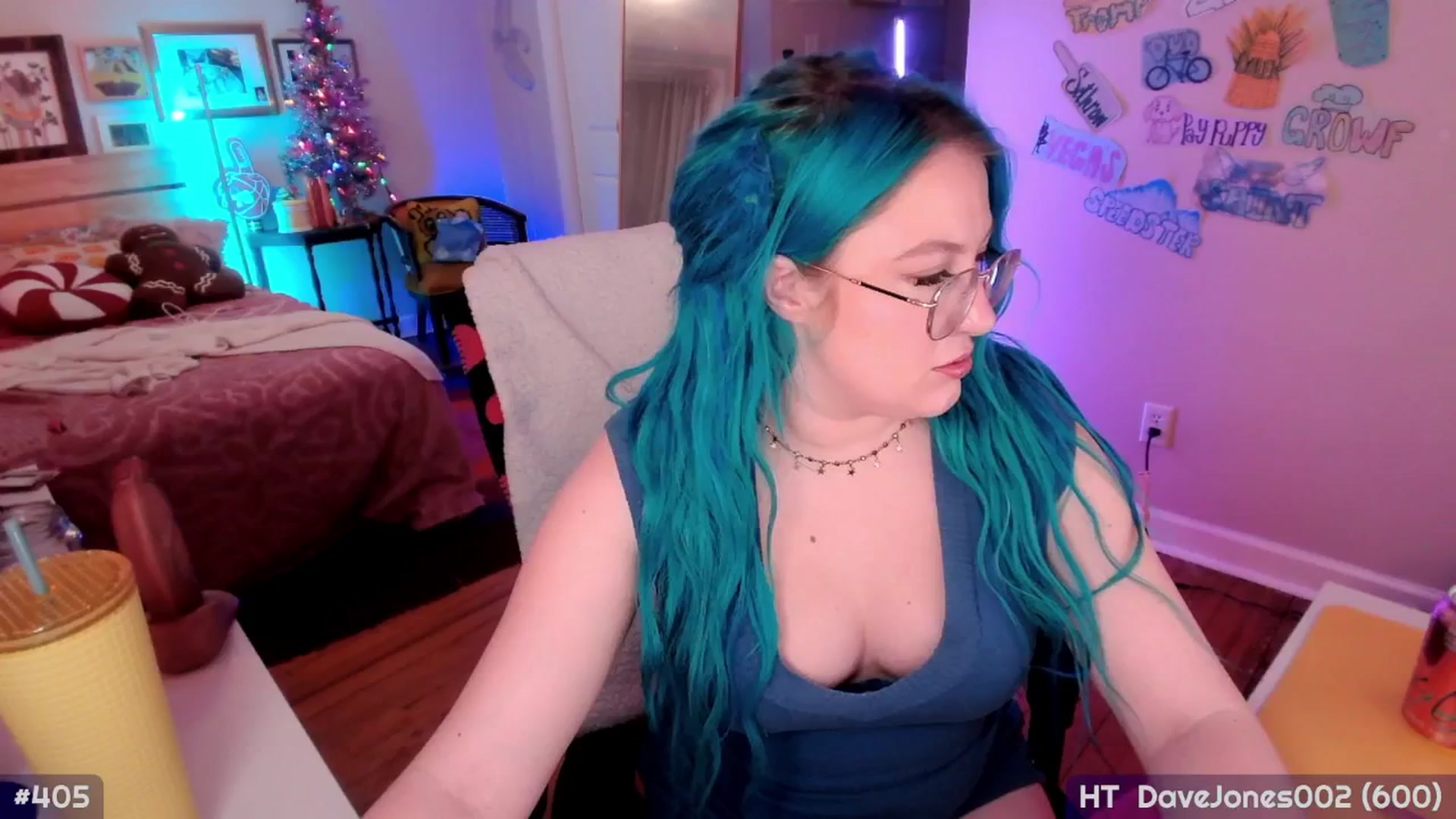Gallery image thumbnail from MollySnacks's myfreecams stream on, 12/28/2025, 07:23 image 6 of 20