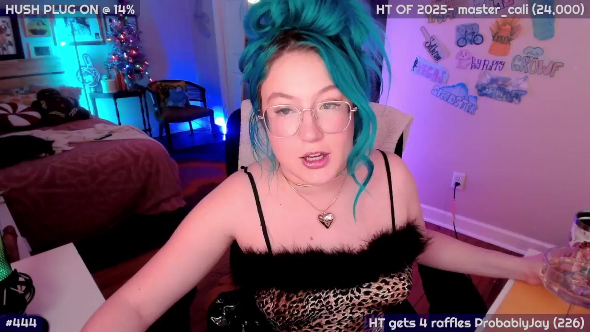 Gallery image thumbnail from MollySnacks's myfreecams stream on, 01/01/2026, 03:36 image 12 of 20