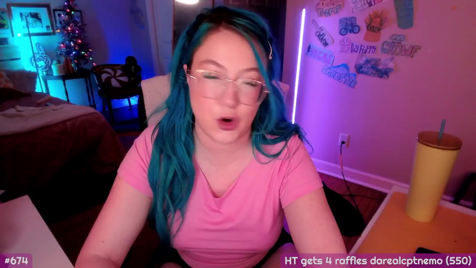 Gallery image thumbnail from MollySnacks's myfreecams stream on, 01/03/2026, 22:31 image 9 of 20