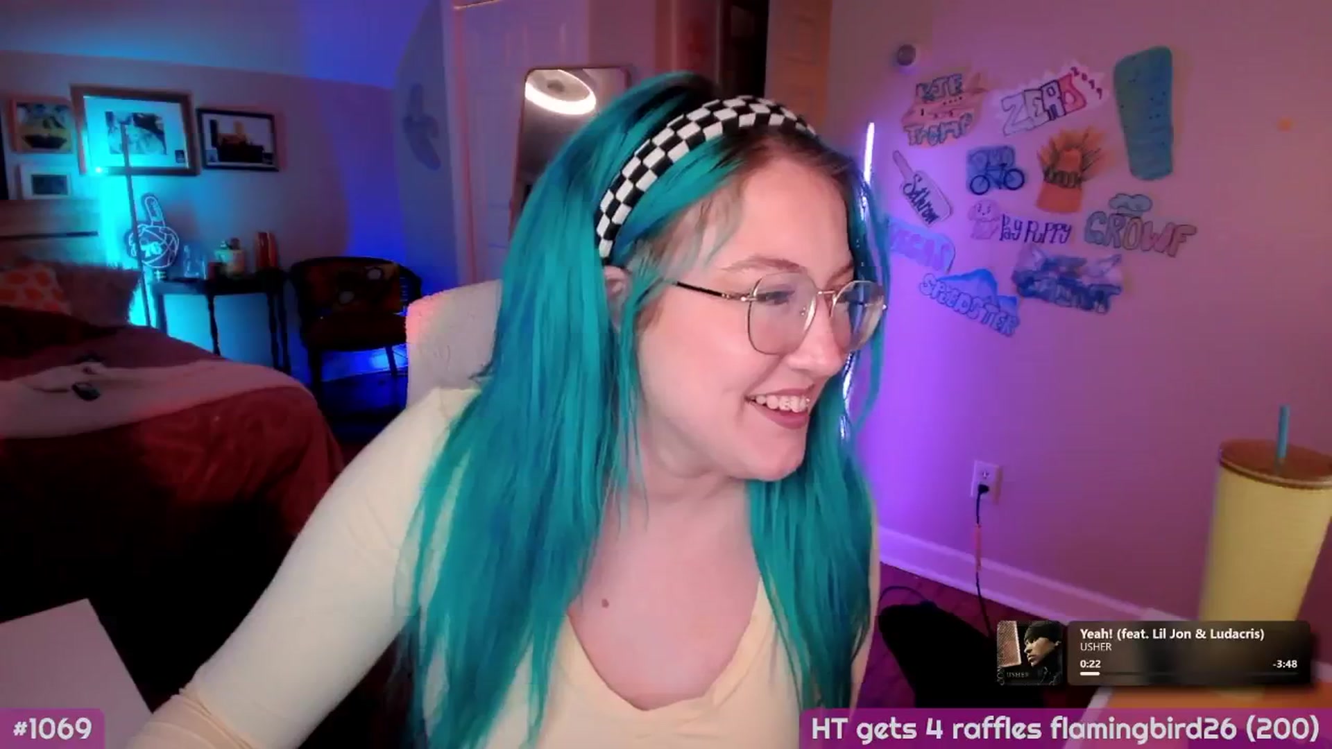 Gallery image thumbnail from MollySnacks's myfreecams stream on, 01/08/2026, 04:50 image 11 of 20