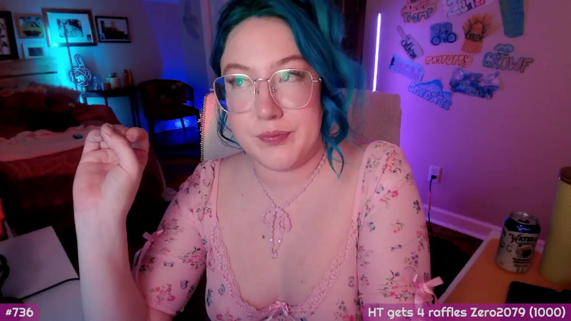 Gallery image thumbnail from MollySnacks's myfreecams stream on, 01/12/2026, 05:28 image 9 of 20