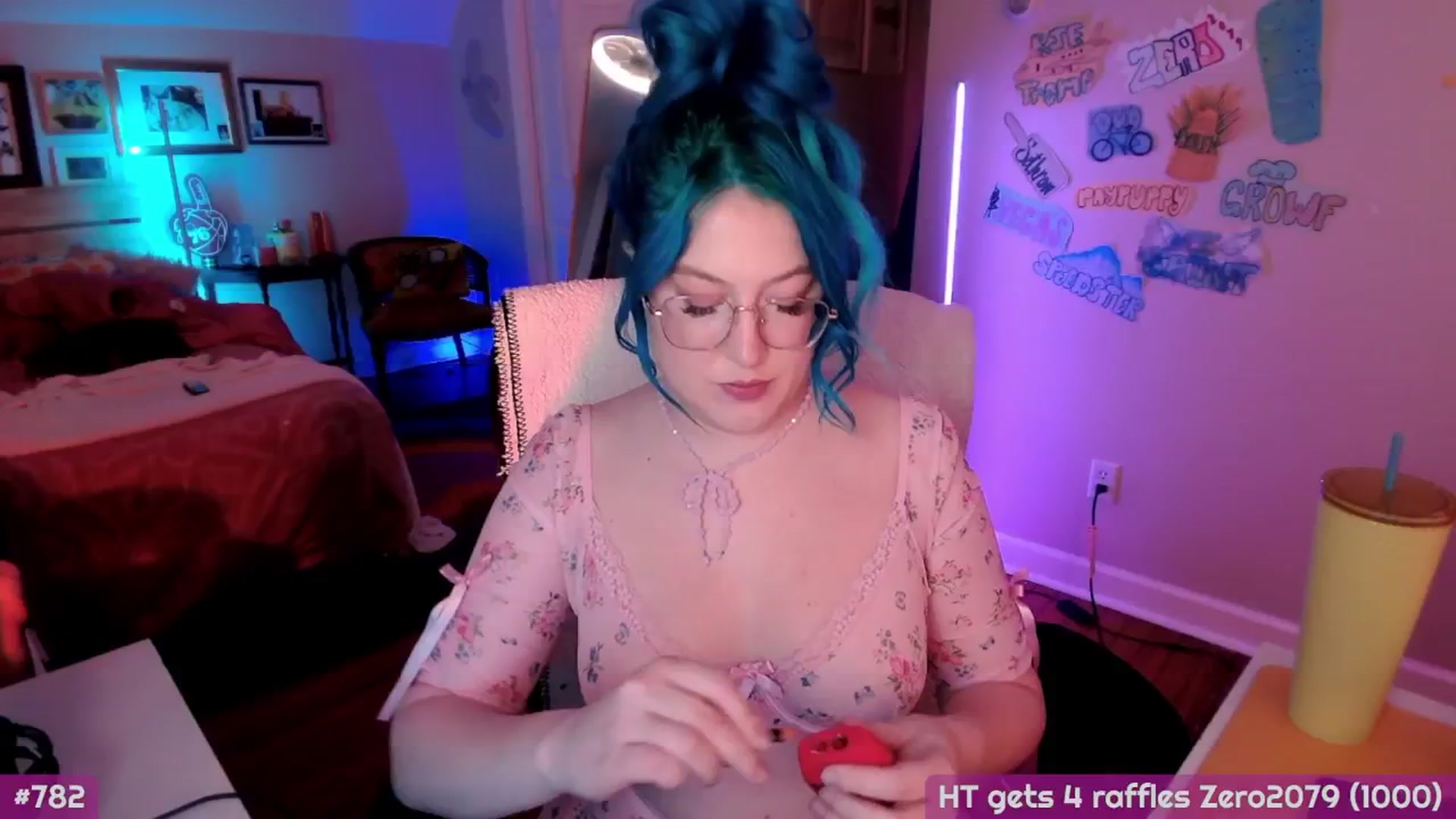 Gallery image thumbnail from MollySnacks's myfreecams stream on, 01/12/2026, 05:28 image 4 of 20