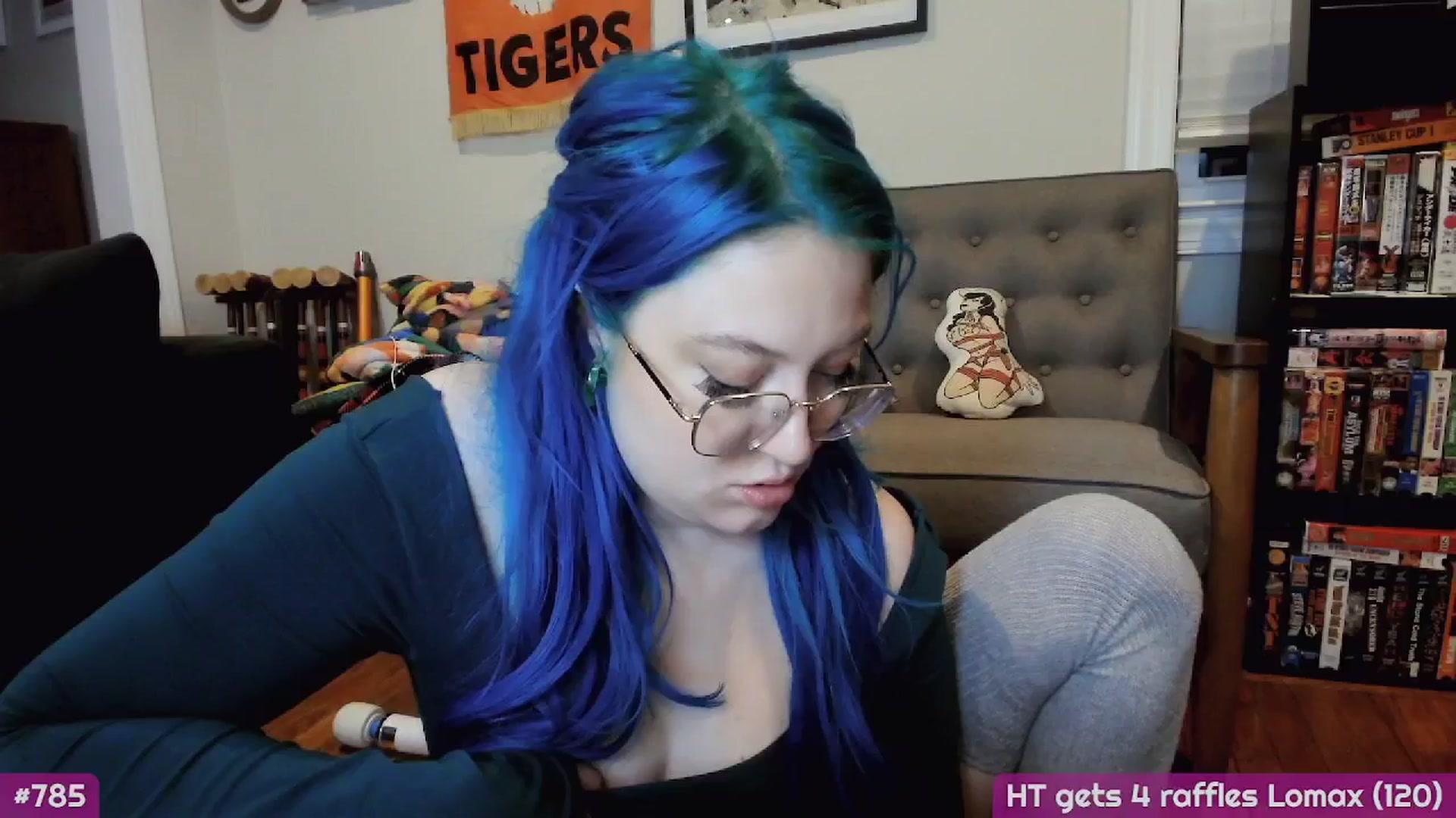 Gallery image thumbnail from MollySnacks's myfreecams stream on, 01/16/2026, 03:19 image 20 of 20