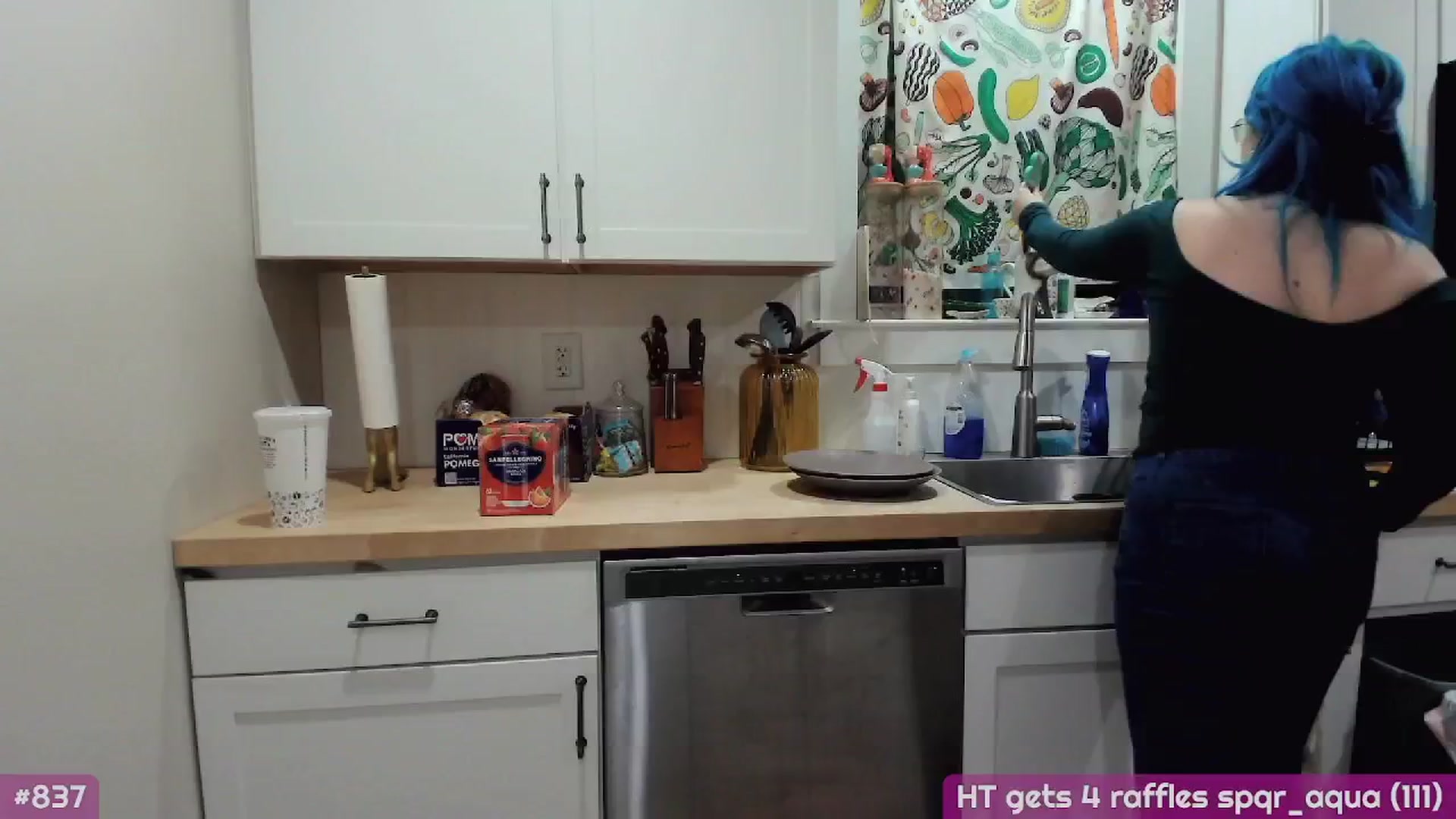 Gallery image thumbnail from MollySnacks's myfreecams stream on, 01/16/2026, 03:19 image 2 of 20