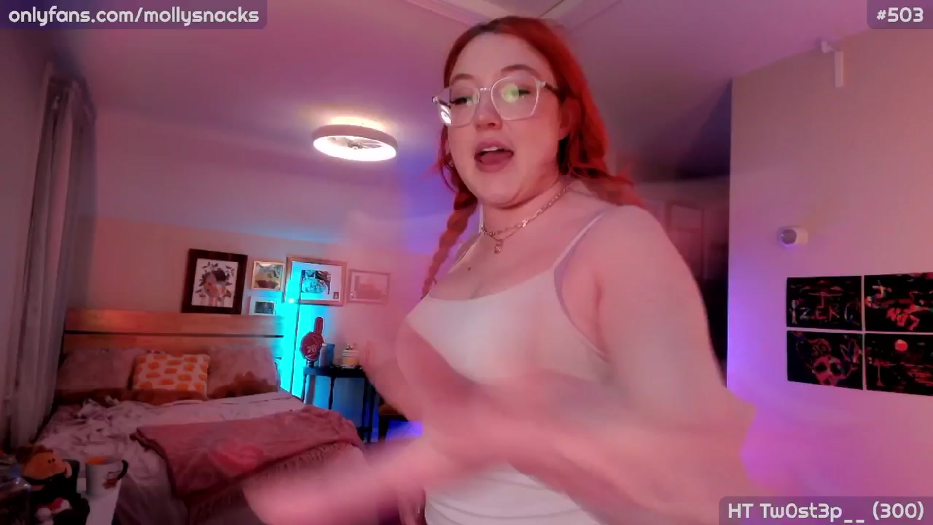 Gallery image thumbnail from MollySnacks's myfreecams stream on, 03/09/2026, 02:59 image 13 of 20