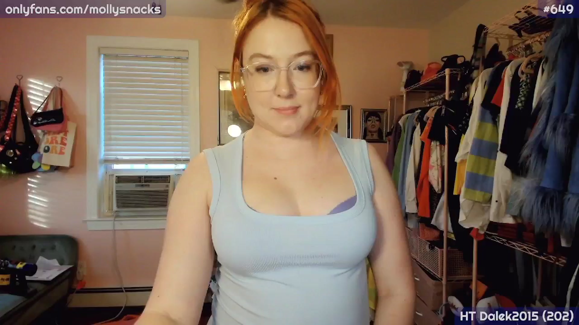 Gallery image thumbnail from MollySnacks's myfreecams stream on, 03/11/2026, 22:37 image 16 of 20