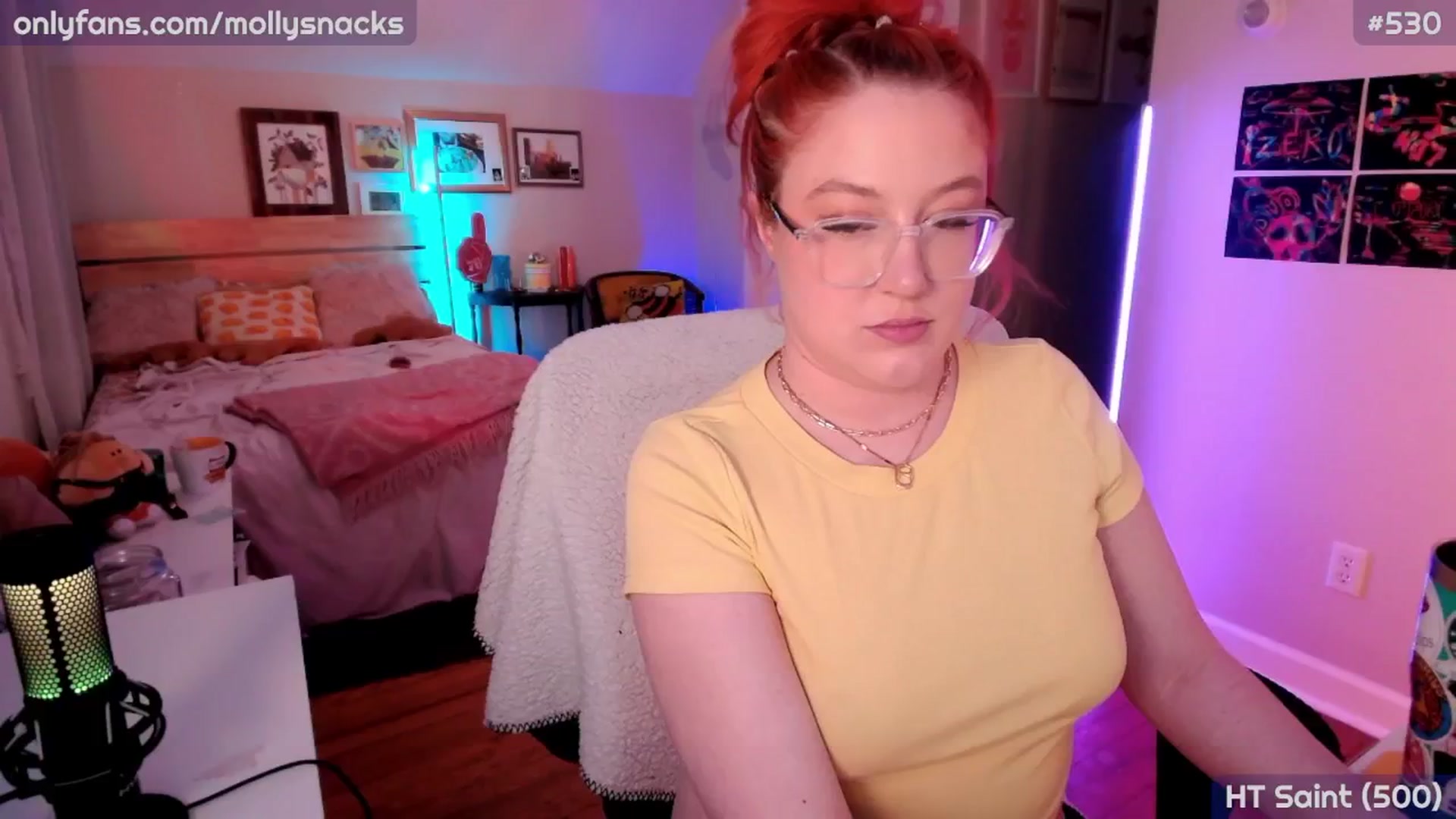 Gallery image thumbnail from MollySnacks's myfreecams stream on, 03/13/2026, 04:31 image 8 of 20
