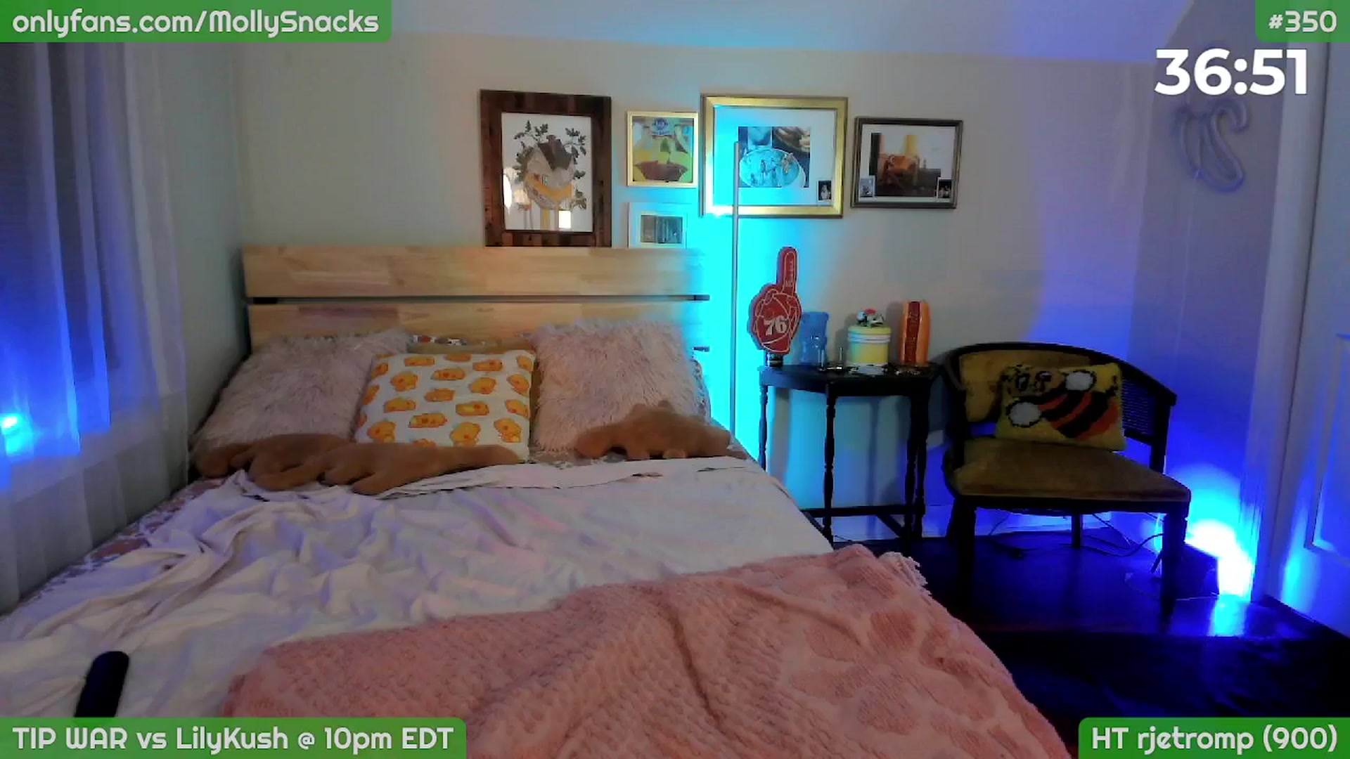 Gallery image thumbnail from MollySnacks's myfreecams stream on, 03/22/2026, 04:31 image 1 of 20