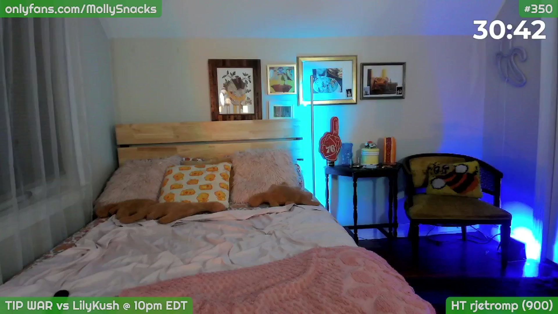 Gallery image thumbnail from MollySnacks's myfreecams stream on, 03/22/2026, 04:31 image 2 of 20