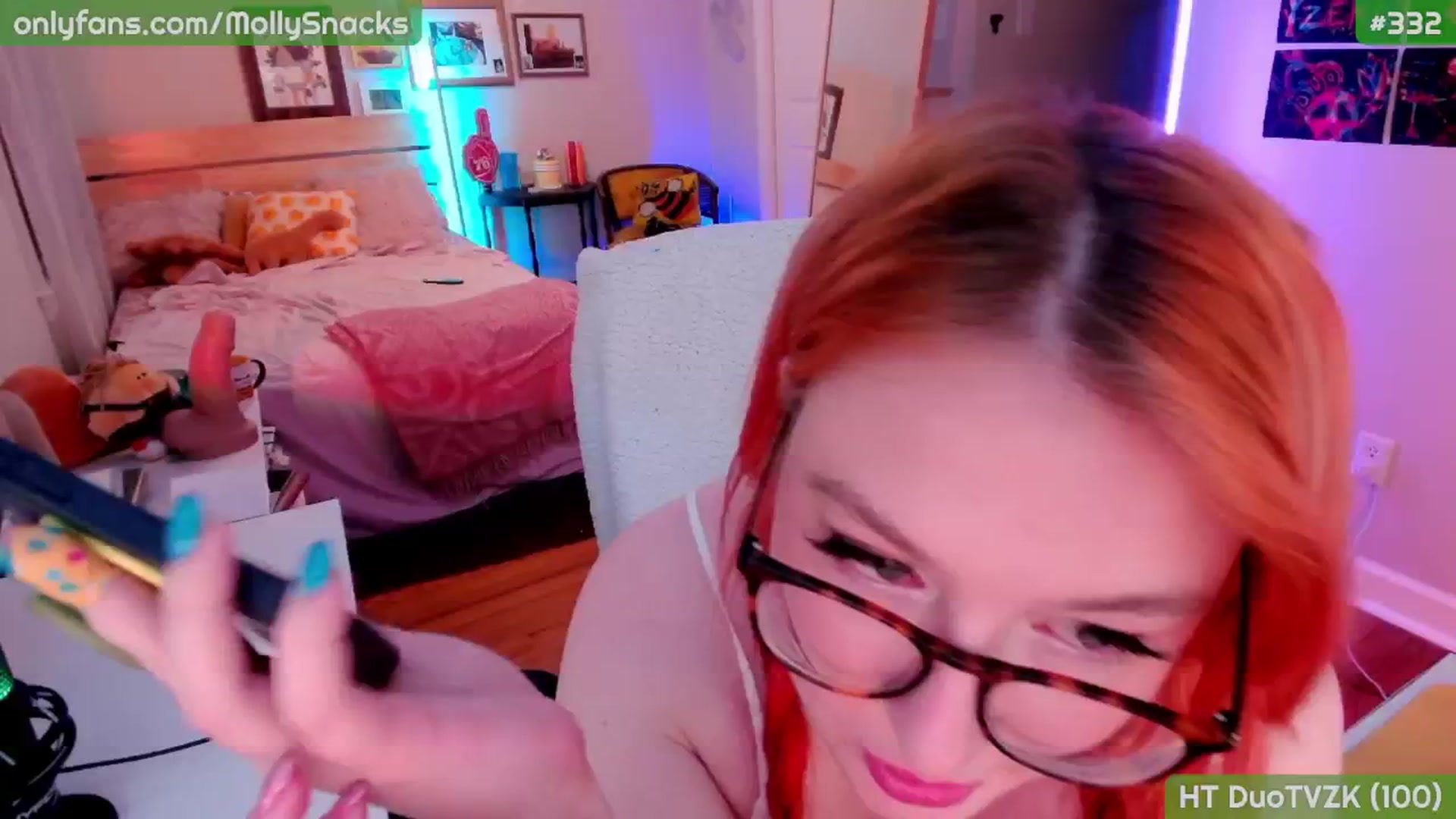 Gallery image thumbnail from MollySnacks's myfreecams stream on, 03/25/2026, 02:49 image 20 of 20