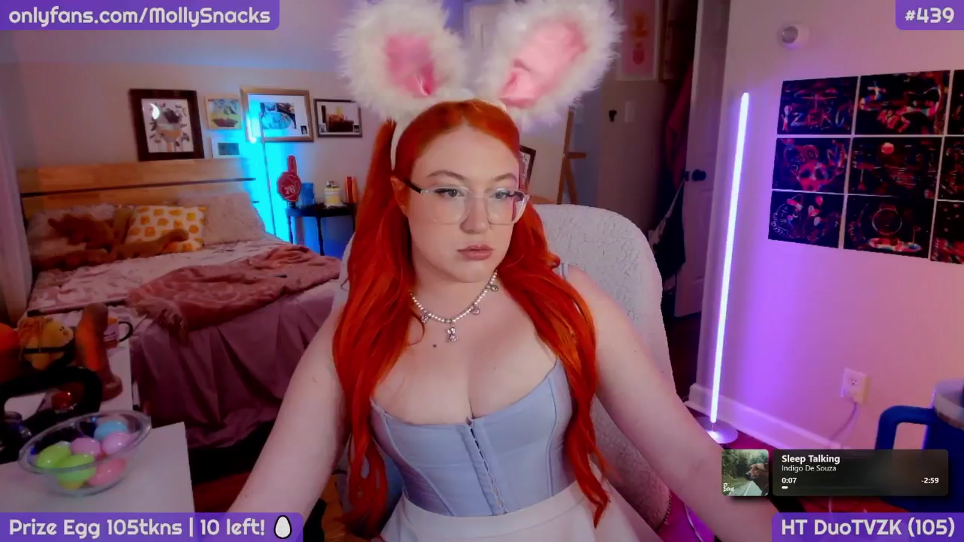 Gallery image thumbnail from MollySnacks's myfreecams stream on, 04/05/2026, 23:31 image 9 of 20