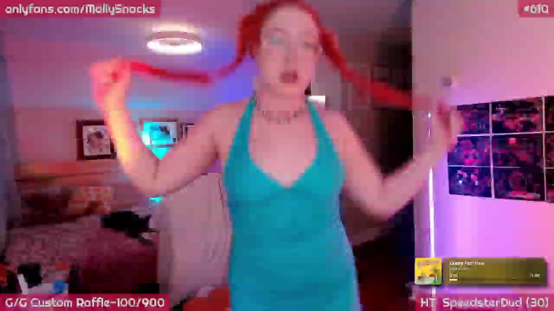 Gallery image thumbnail from MollySnacks's myfreecams stream on, 04/20/2026, 03:32 image 6 of 20
